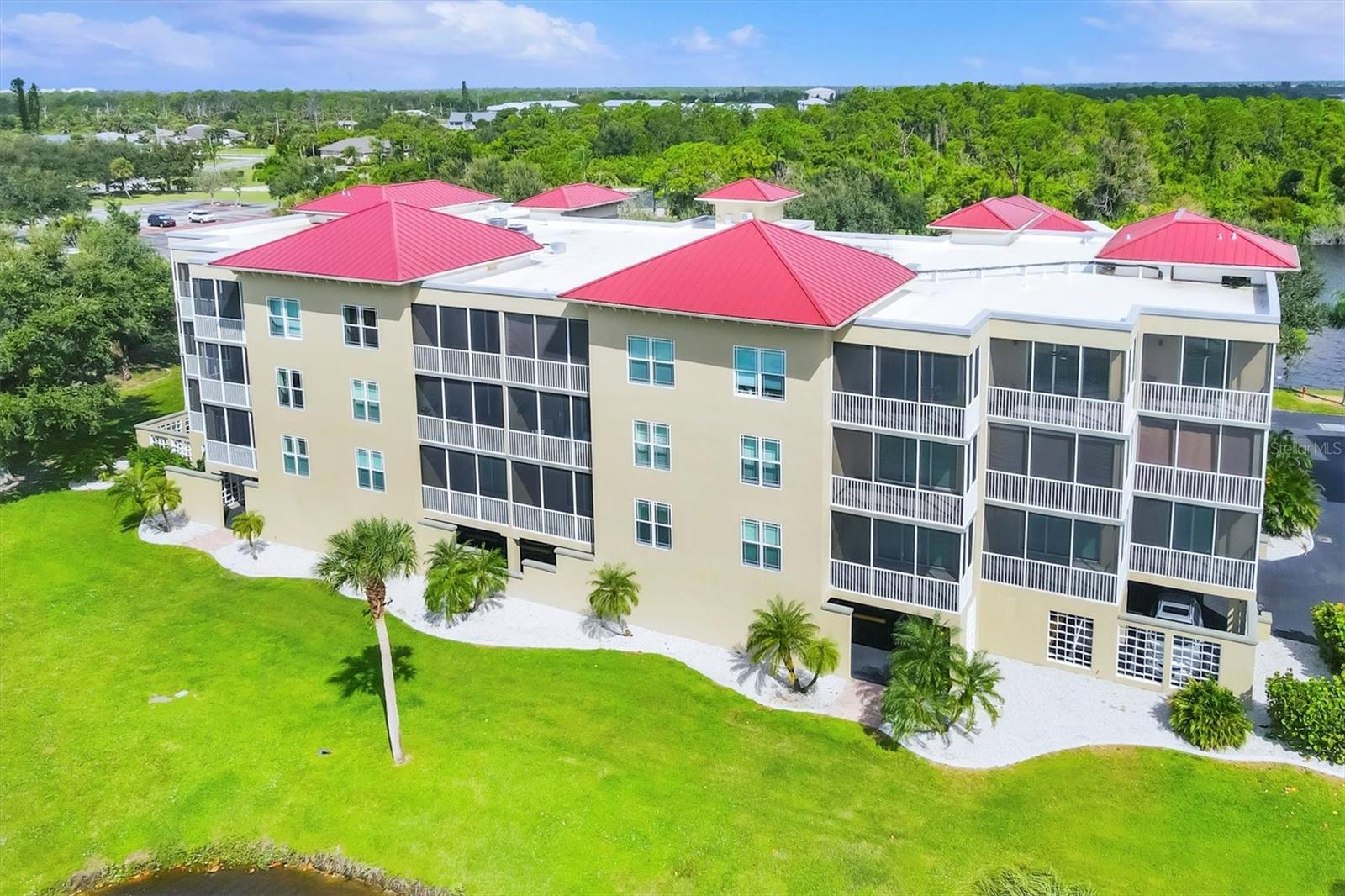 PRESERVE AT WINDWARD PH 1B - Residential