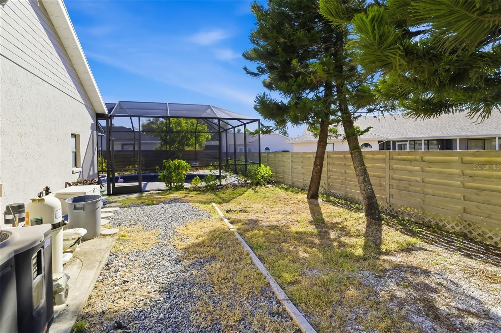 VINTAGE CREEK - Residential