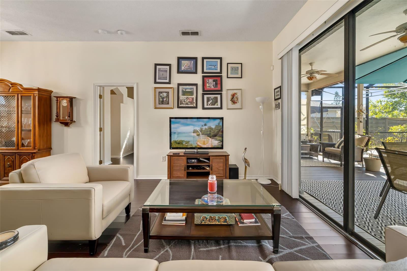 VINTAGE CREEK - Residential