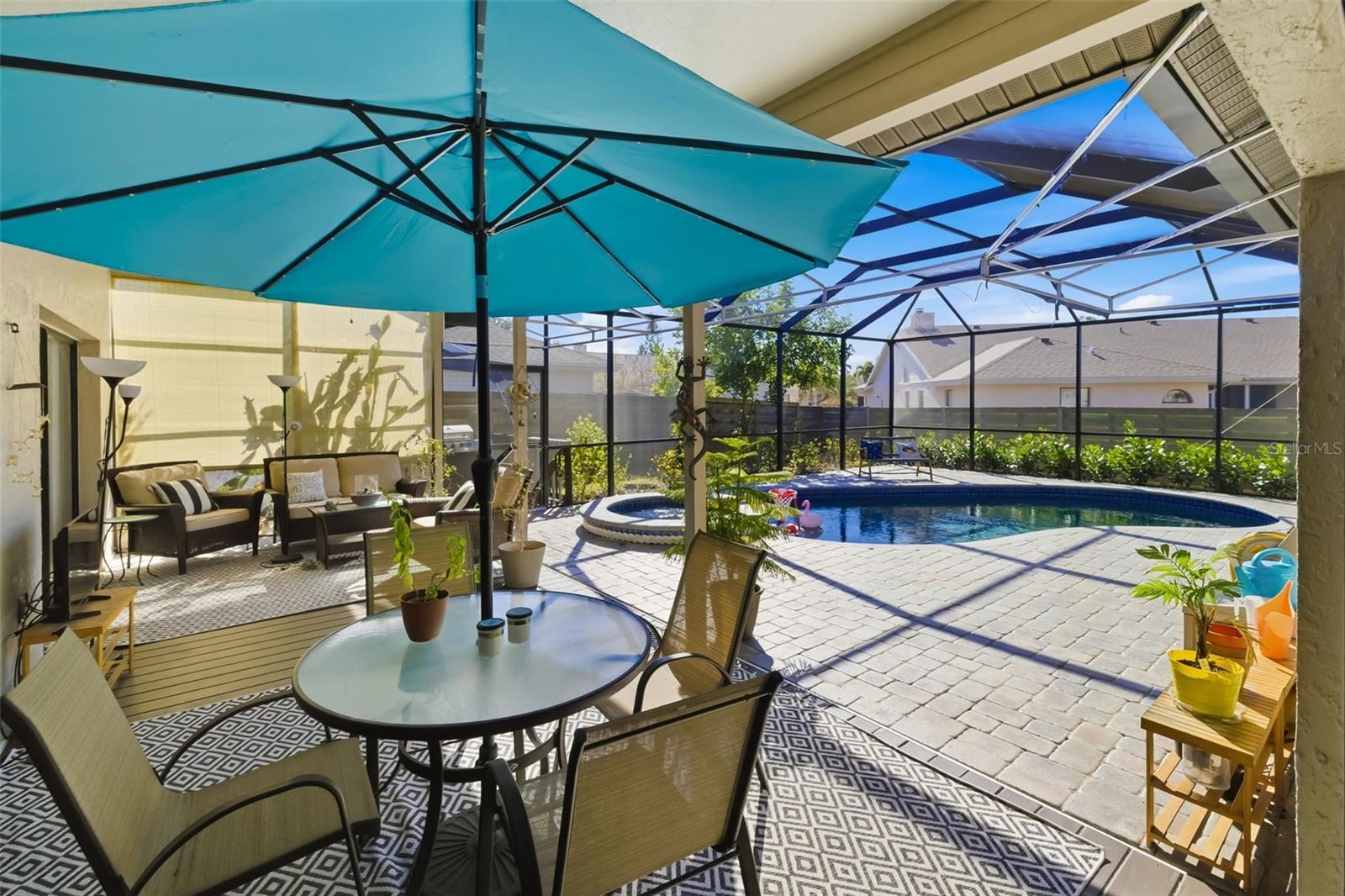 VINTAGE CREEK - Residential