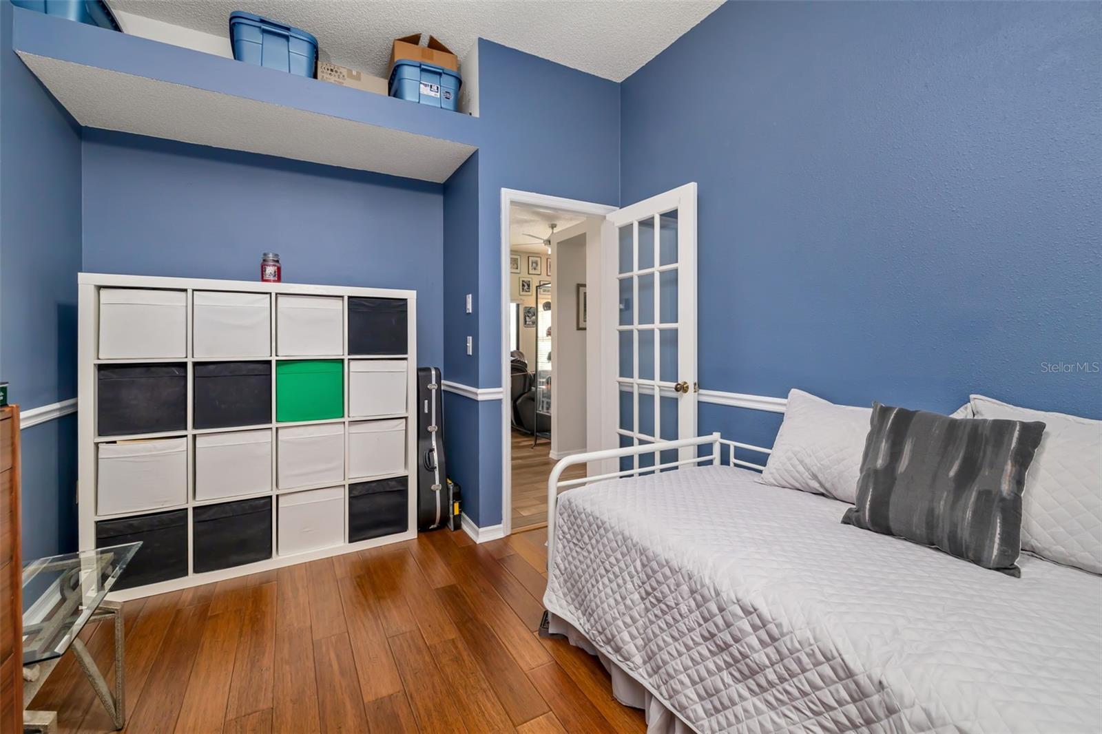 VINTAGE CREEK - Residential