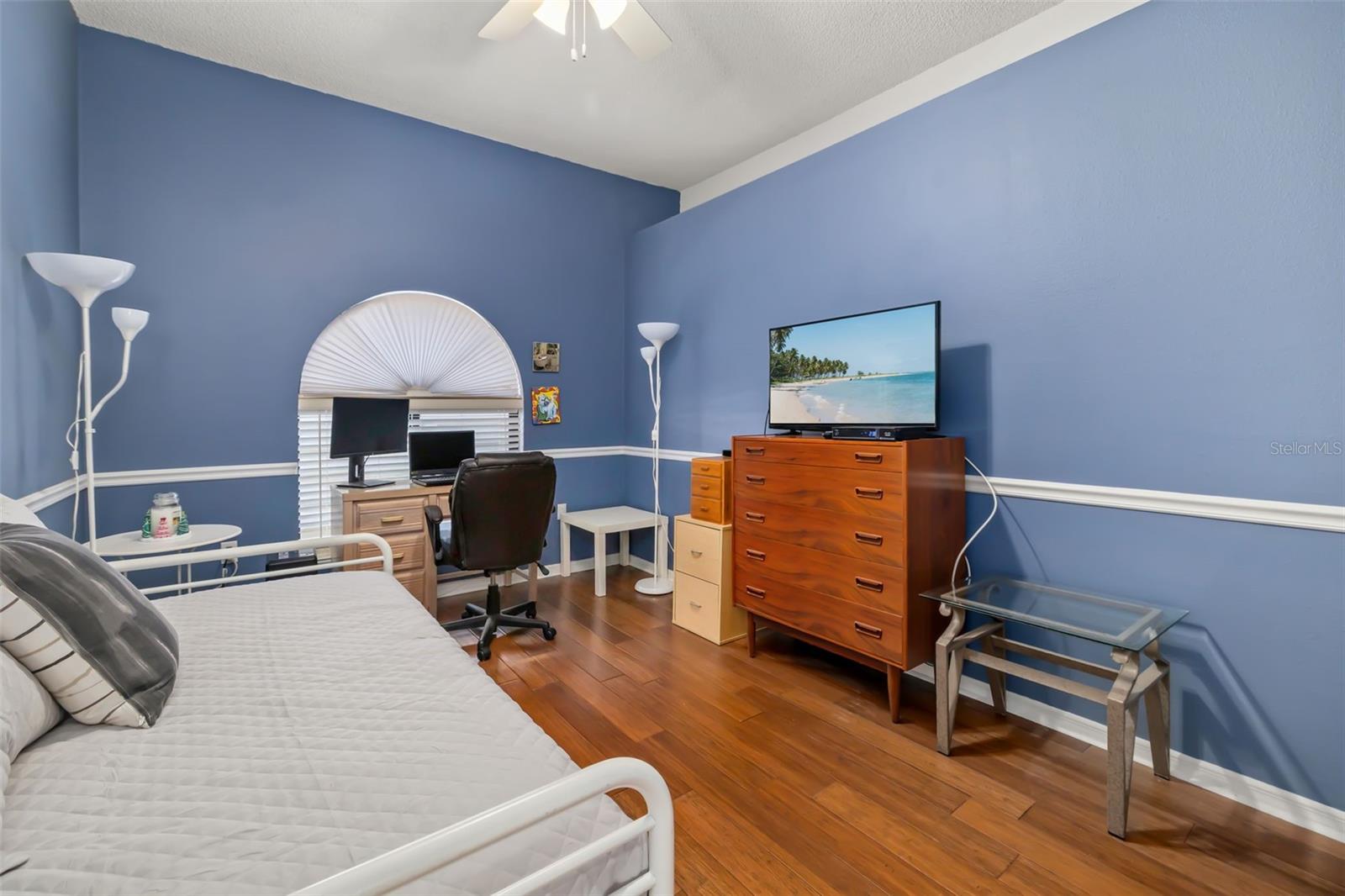 VINTAGE CREEK - Residential