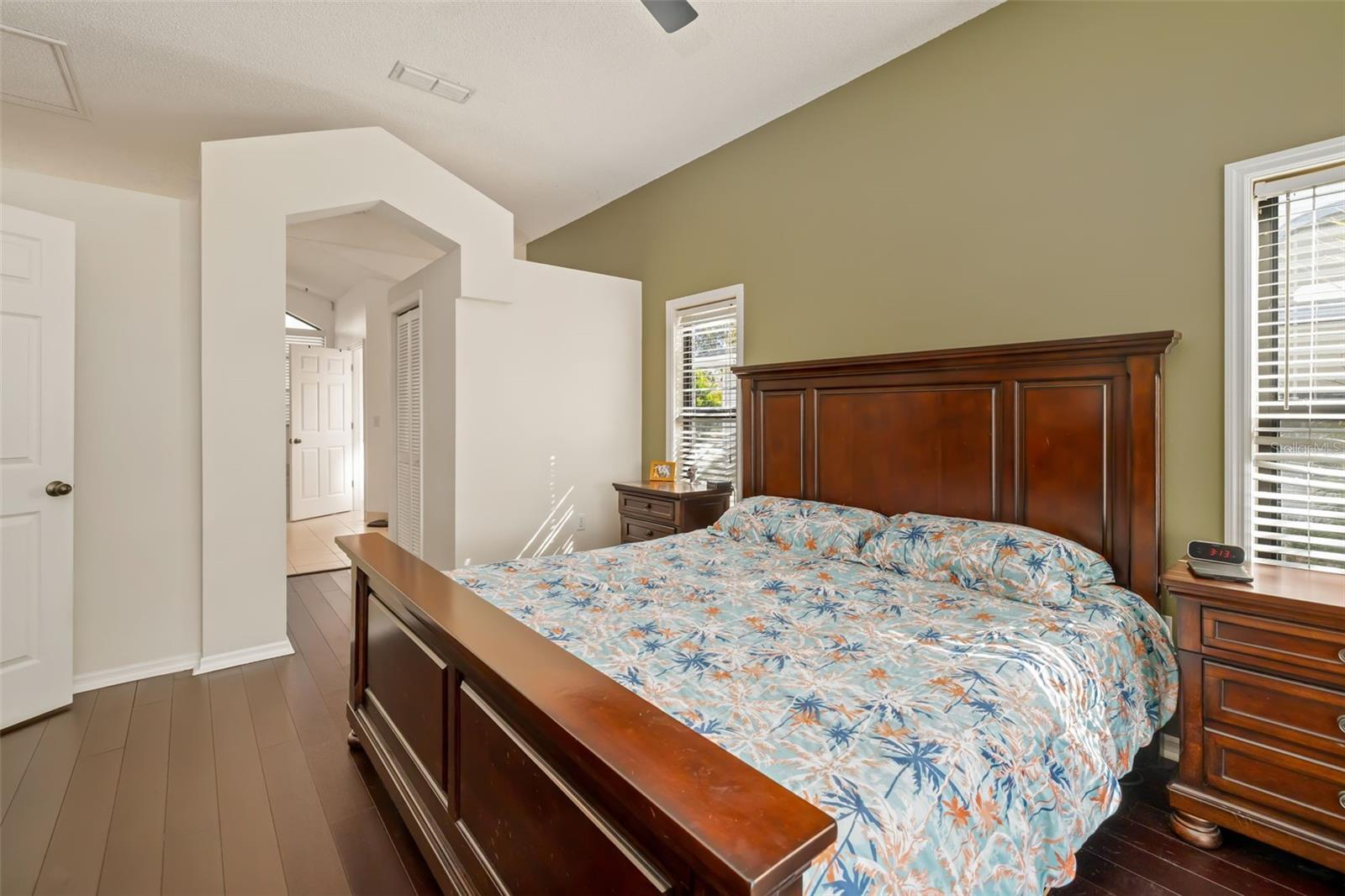 VINTAGE CREEK - Residential