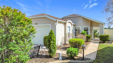 Tiny photo for 4844 Heron Run Circle, Leesburg, FL 34748 (MLS # G5110301)