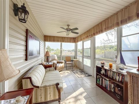 Tiny photo for 4844 Heron Run Circle, Leesburg, FL 34748 (MLS # G5110301)