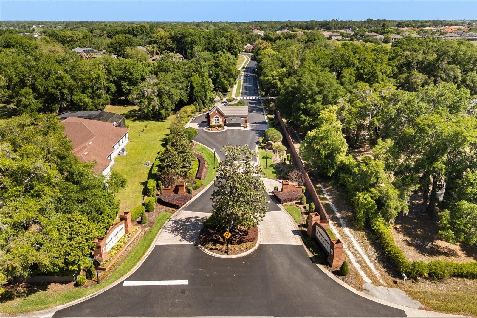 BUCKINGHAM ESTATES - Residential