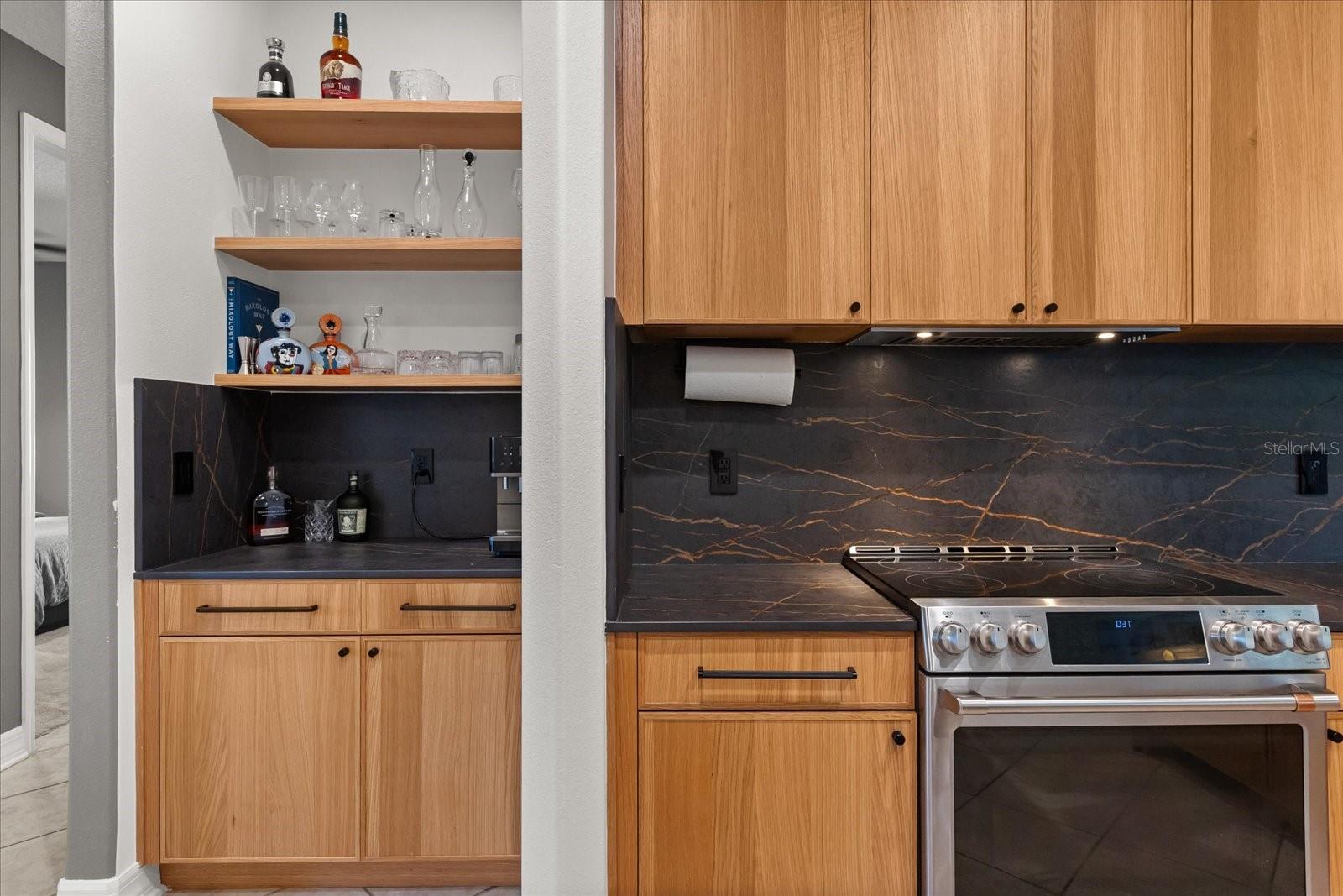 BUCKINGHAM ESTATES - Residential