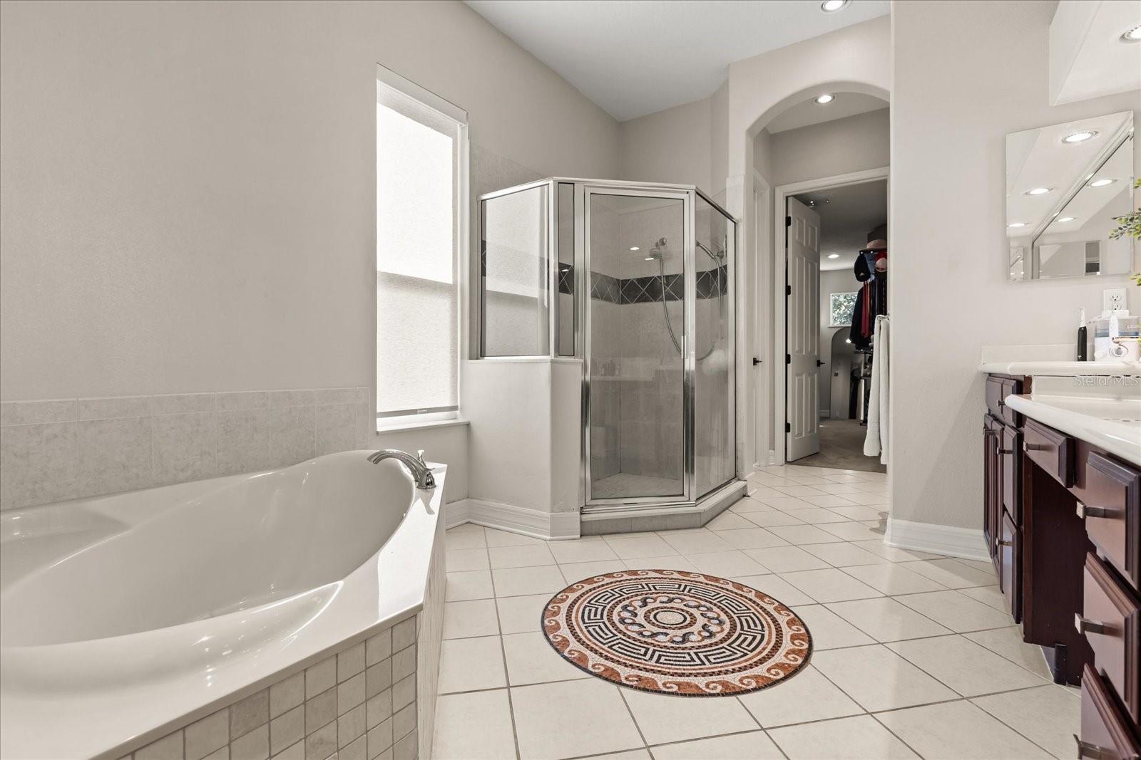 BUCKINGHAM ESTATES - Residential