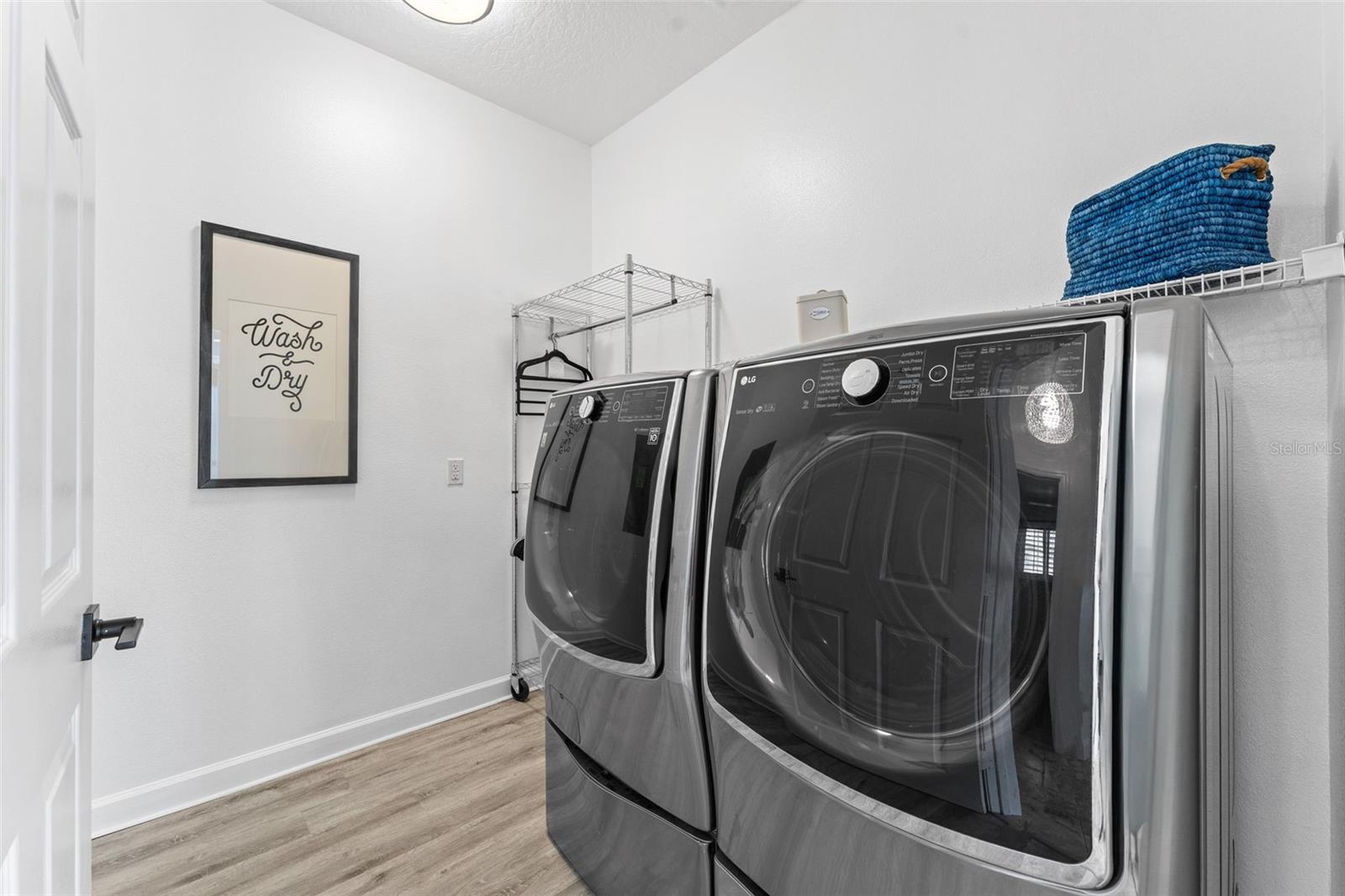 AVALON PARK VILLAGE 02 44/68 - Residential