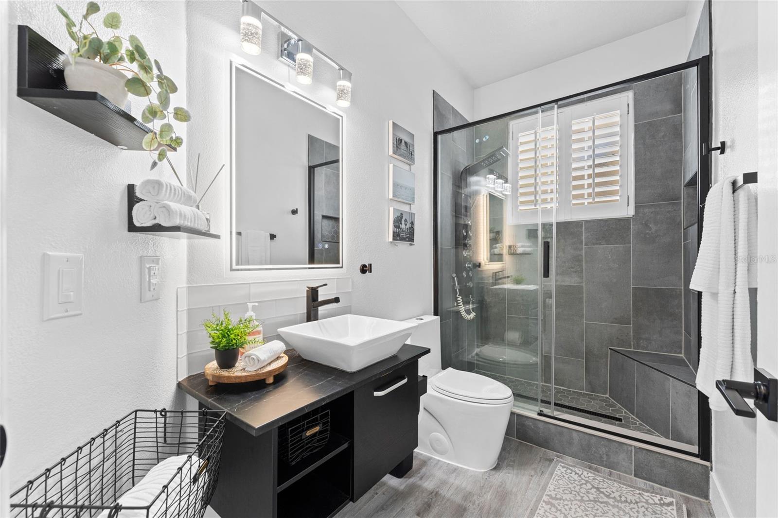 AVALON PARK VILLAGE 02 44/68 - Residential