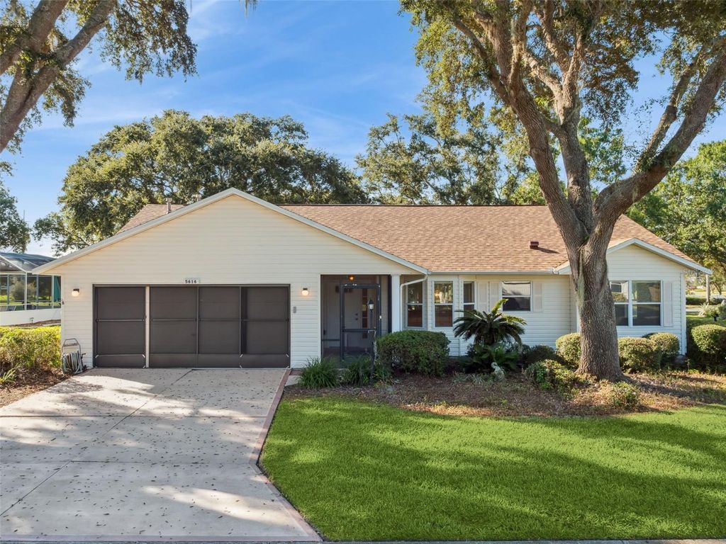 Photo of 5616 Laver Street, Leesburg, FL 34748 (MLS # G5103058)