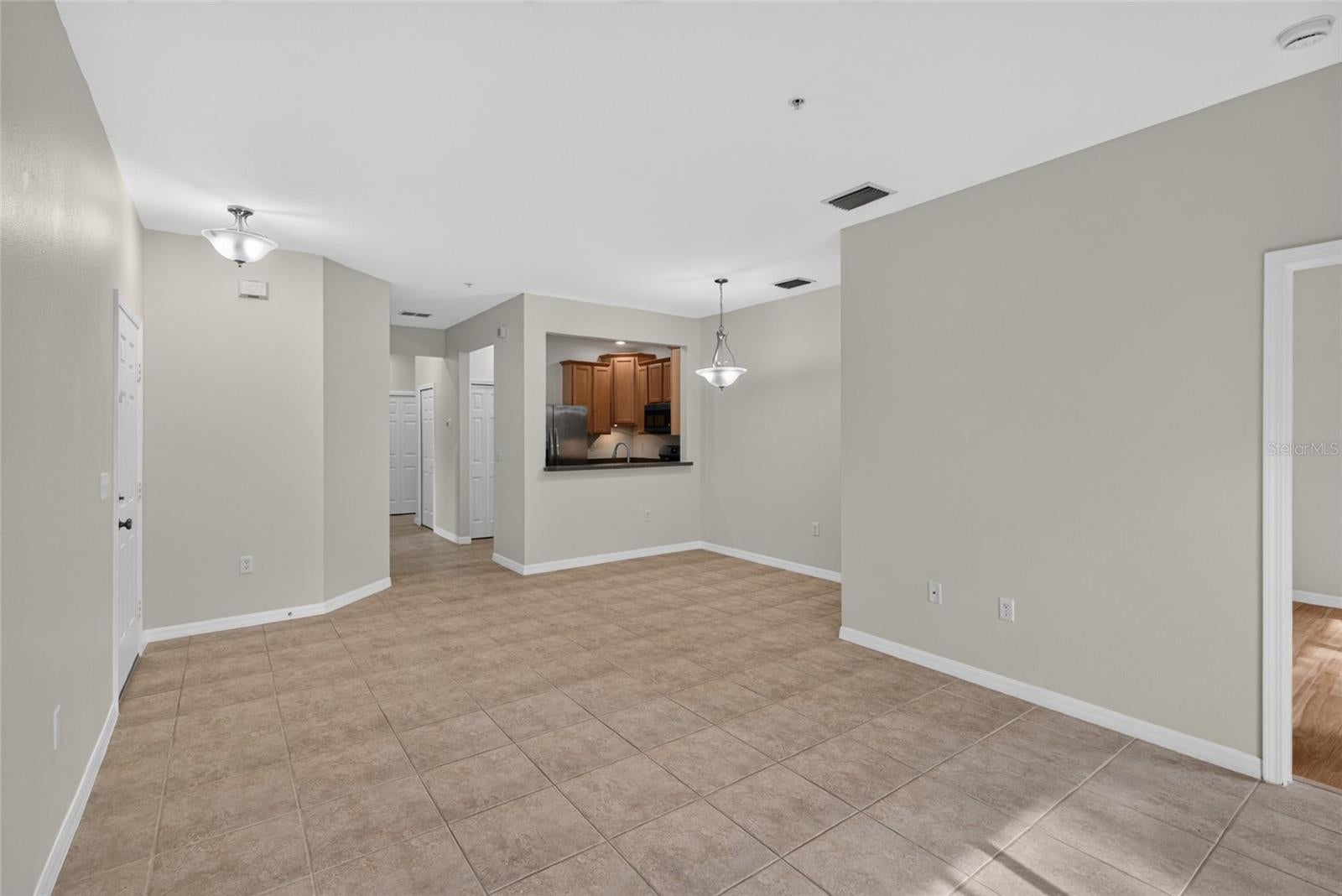 3707 PARKRIDGE CIRCLE 7-106