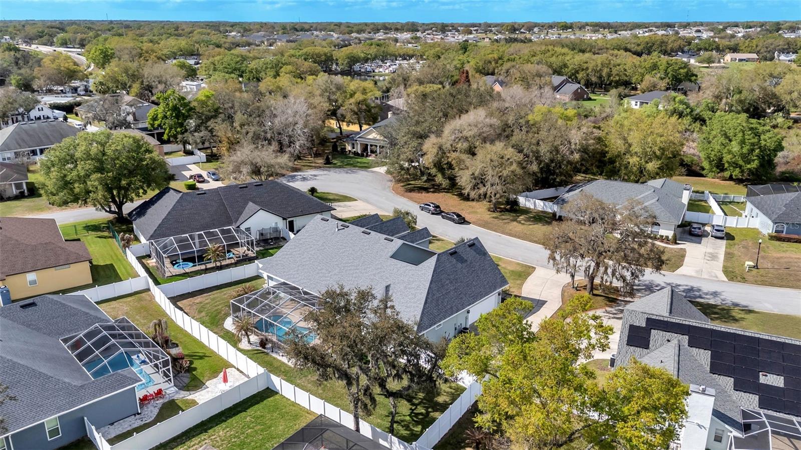 LAKE DEESON WOODS - Residential