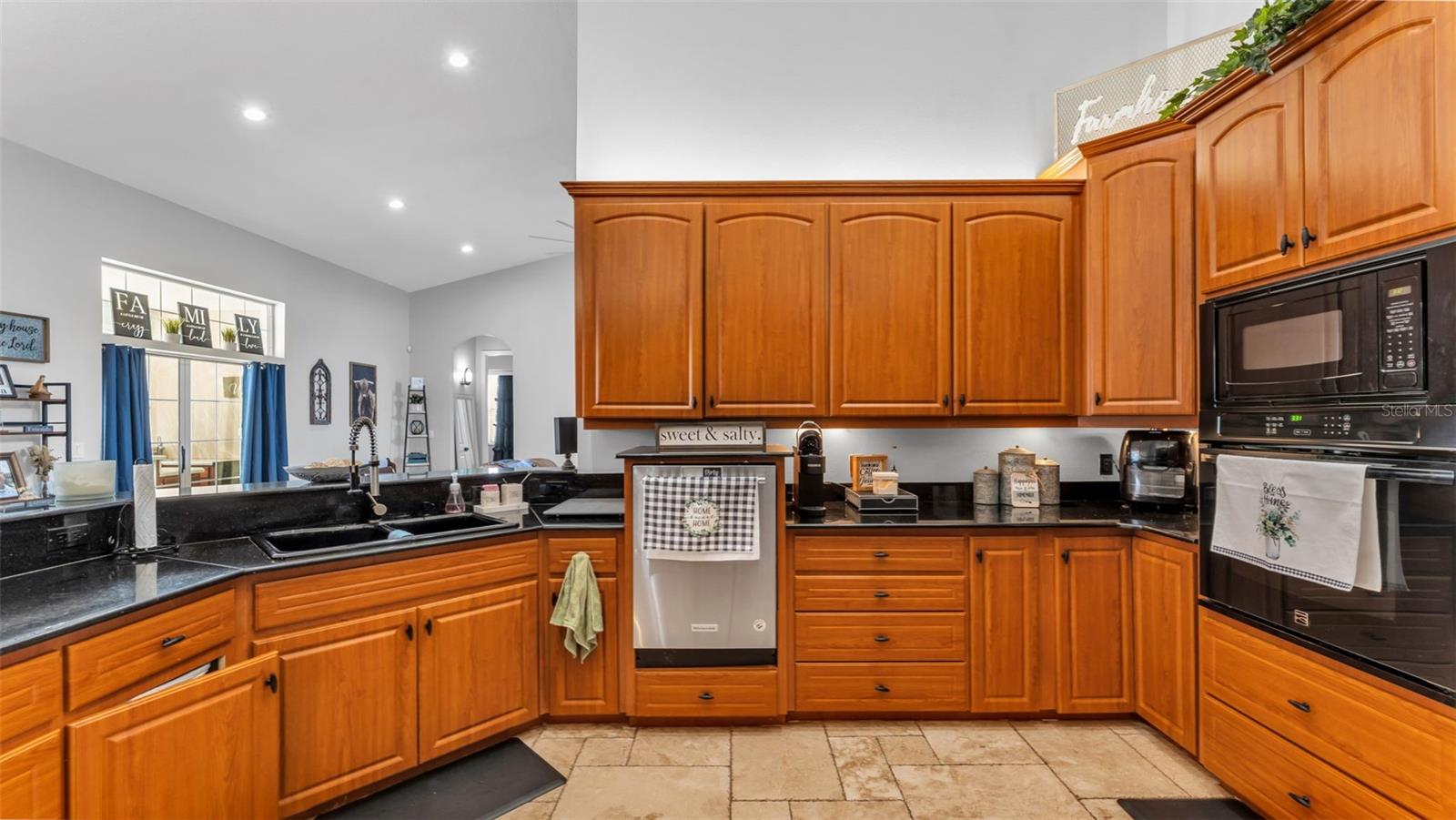 LAKE DEESON WOODS - Residential