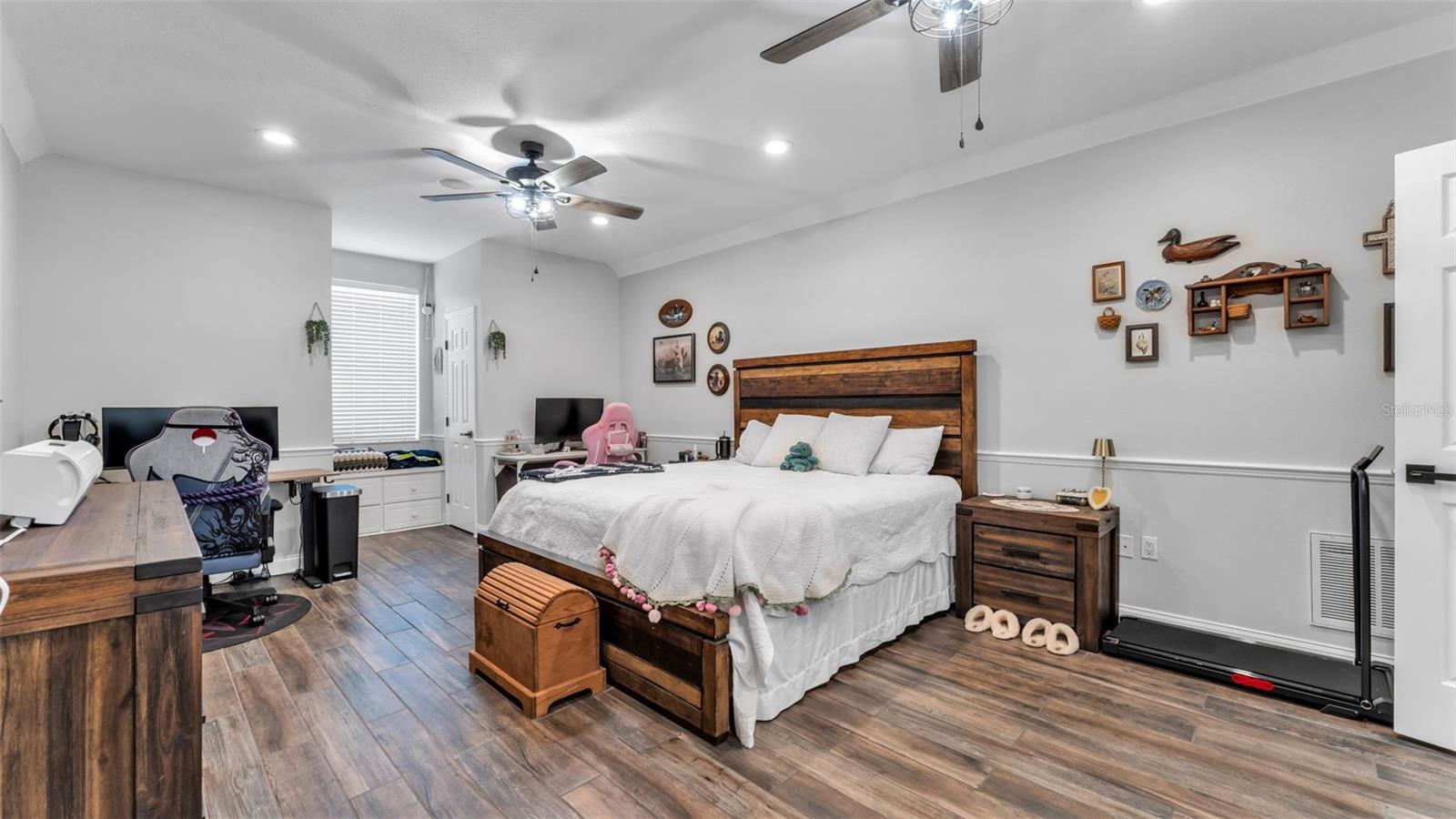 LAKE DEESON WOODS - Residential