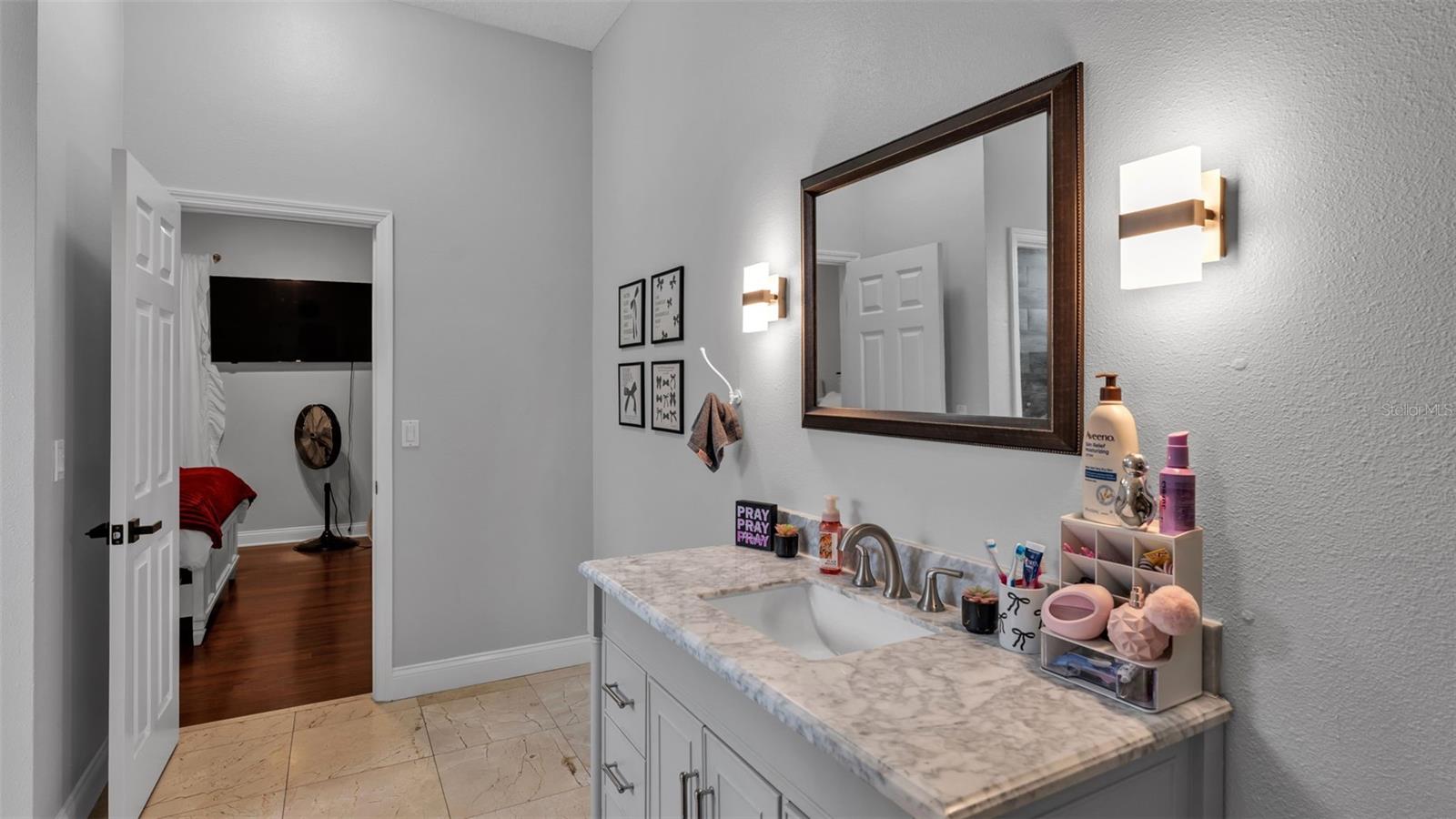 LAKE DEESON WOODS - Residential