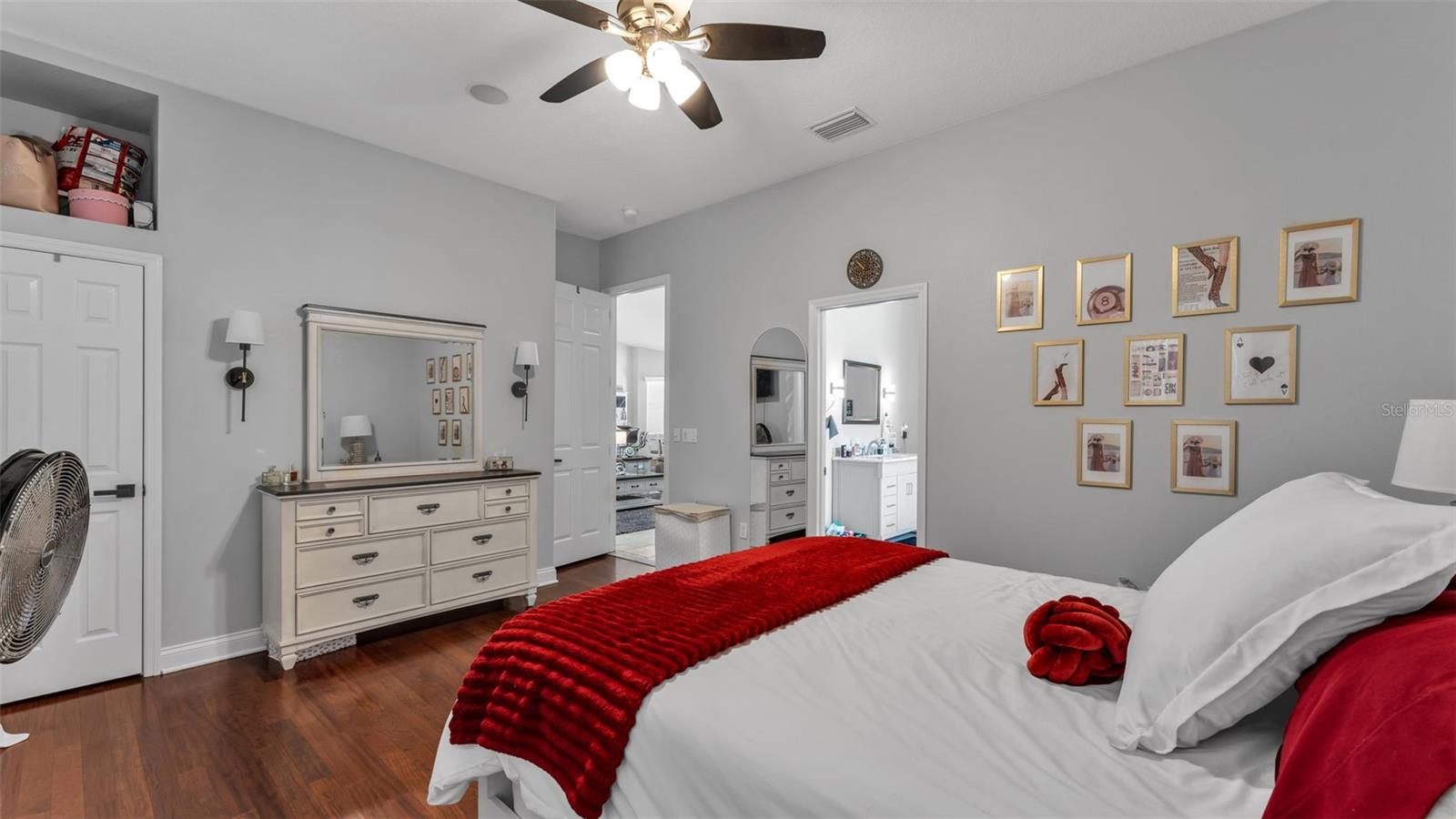 LAKE DEESON WOODS - Residential