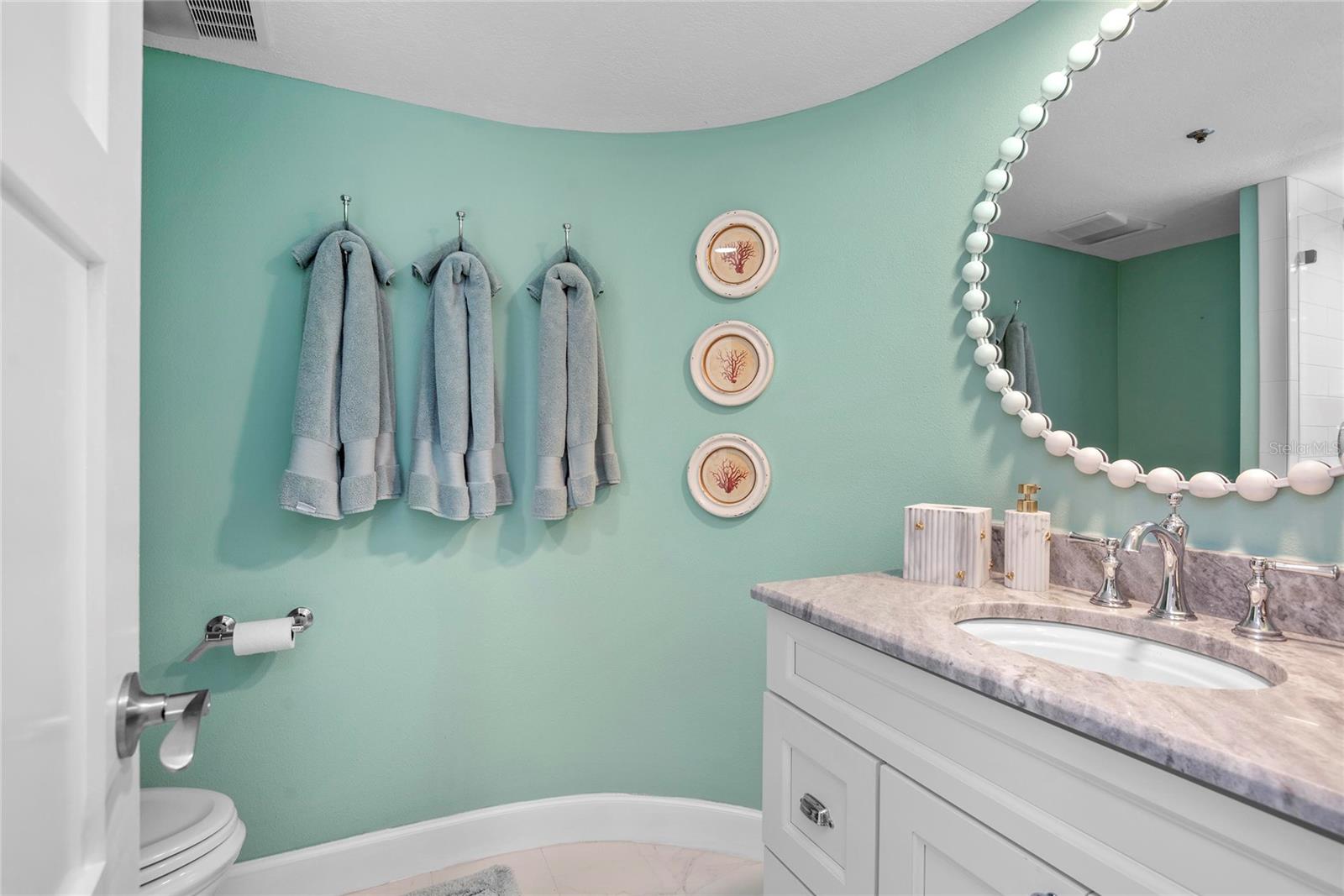 TRADEWINDS CONDO - Residential