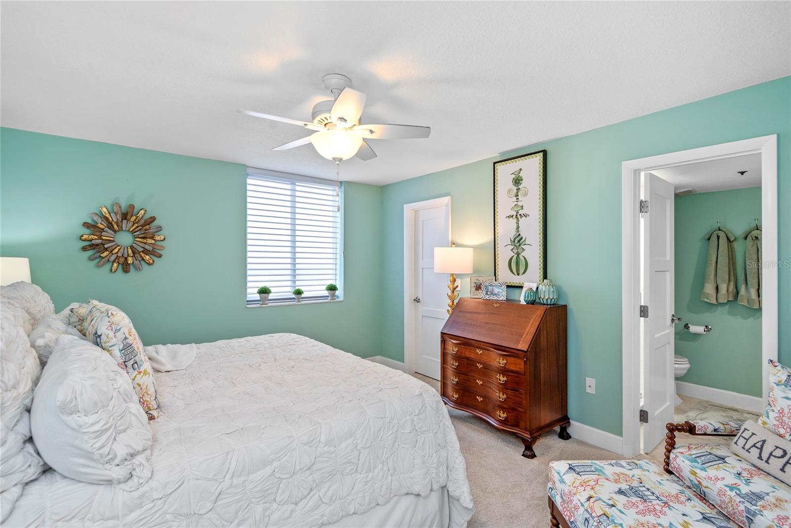 TRADEWINDS CONDO - Residential