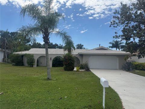 Photo of 106 Raphael Place, Nokomis, FL 34275 (MLS # A4667287)