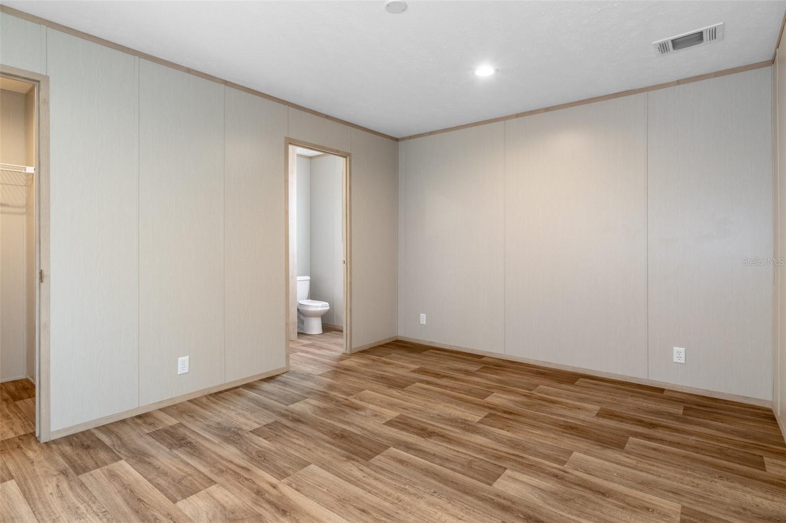 OUT OF COUNTY - Residential Lease