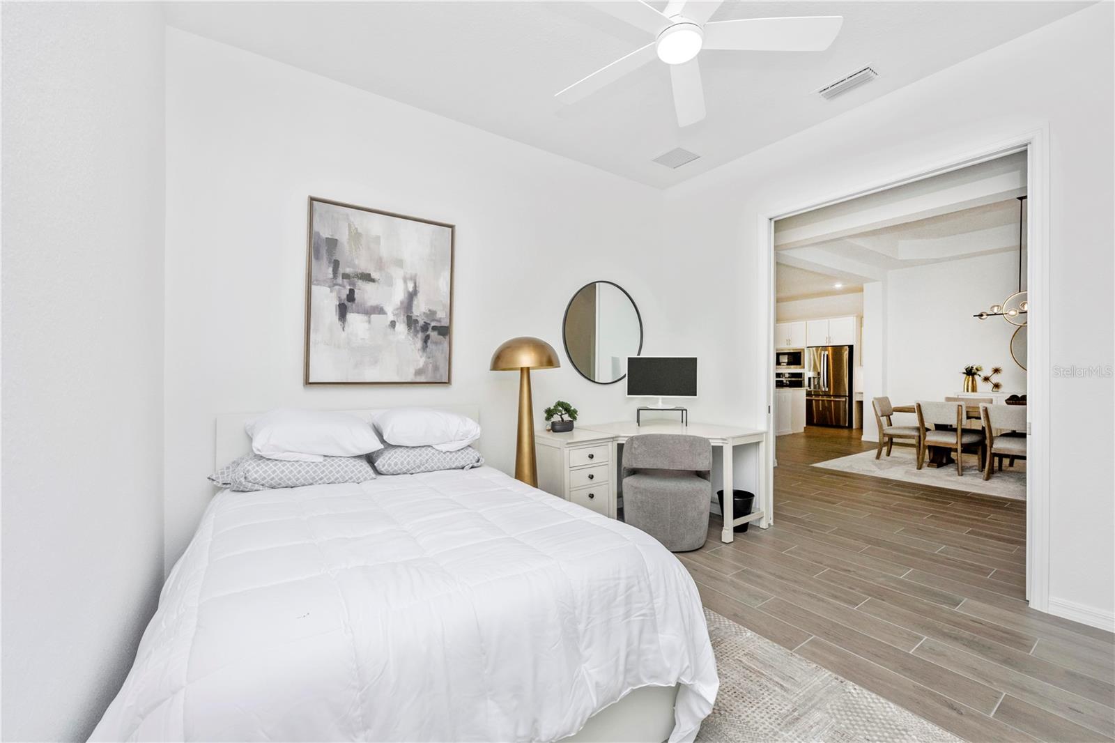 WELLEN PARK GOLF & COUNTRY CLUB - Residential Lease