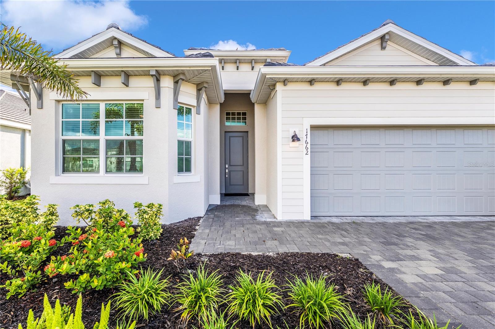 WELLEN PARK GOLF & COUNTRY CLUB - Residential Lease