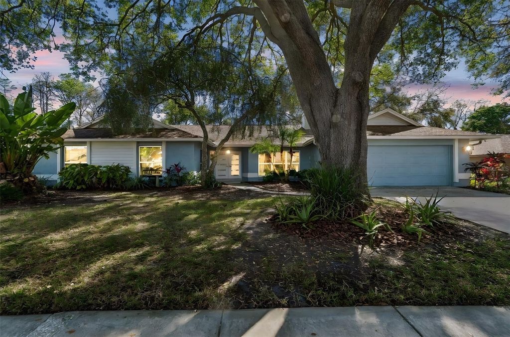 Photo of 4616 Westford Circle, Tampa, FL 33618 (MLS # TB8474422)