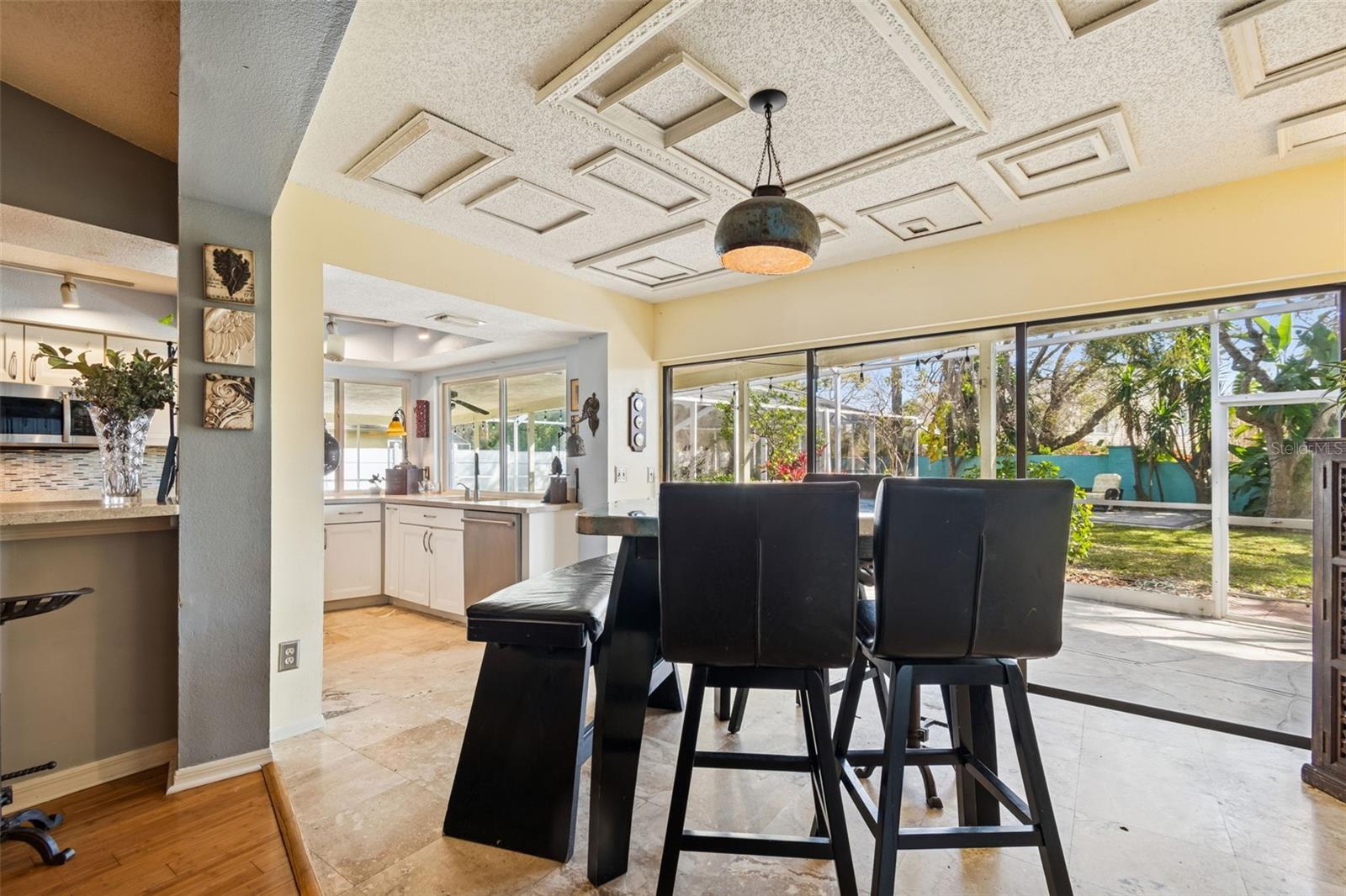 THE VILLAGE WEST - Residential