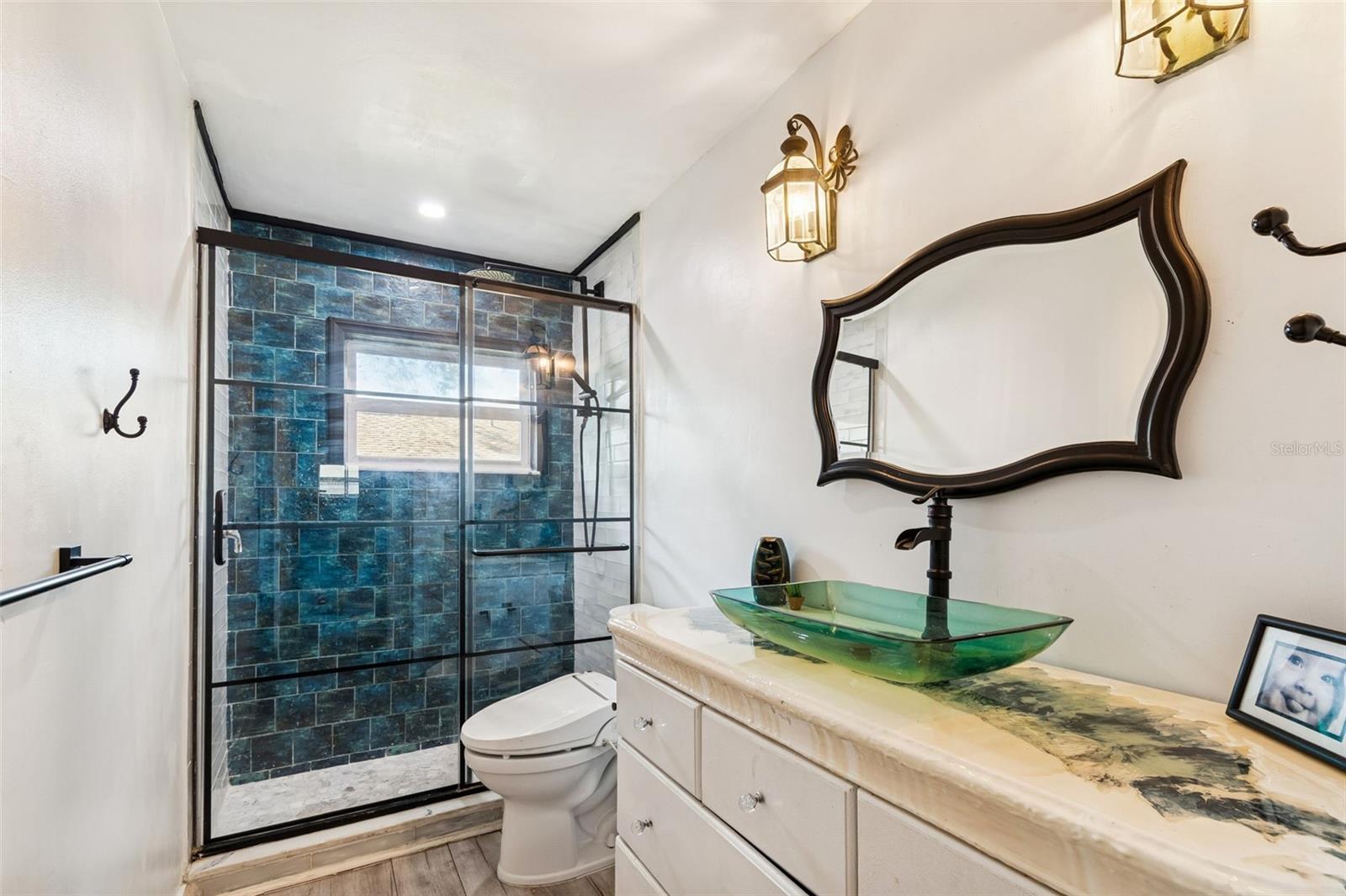 THE VILLAGE WEST - Residential