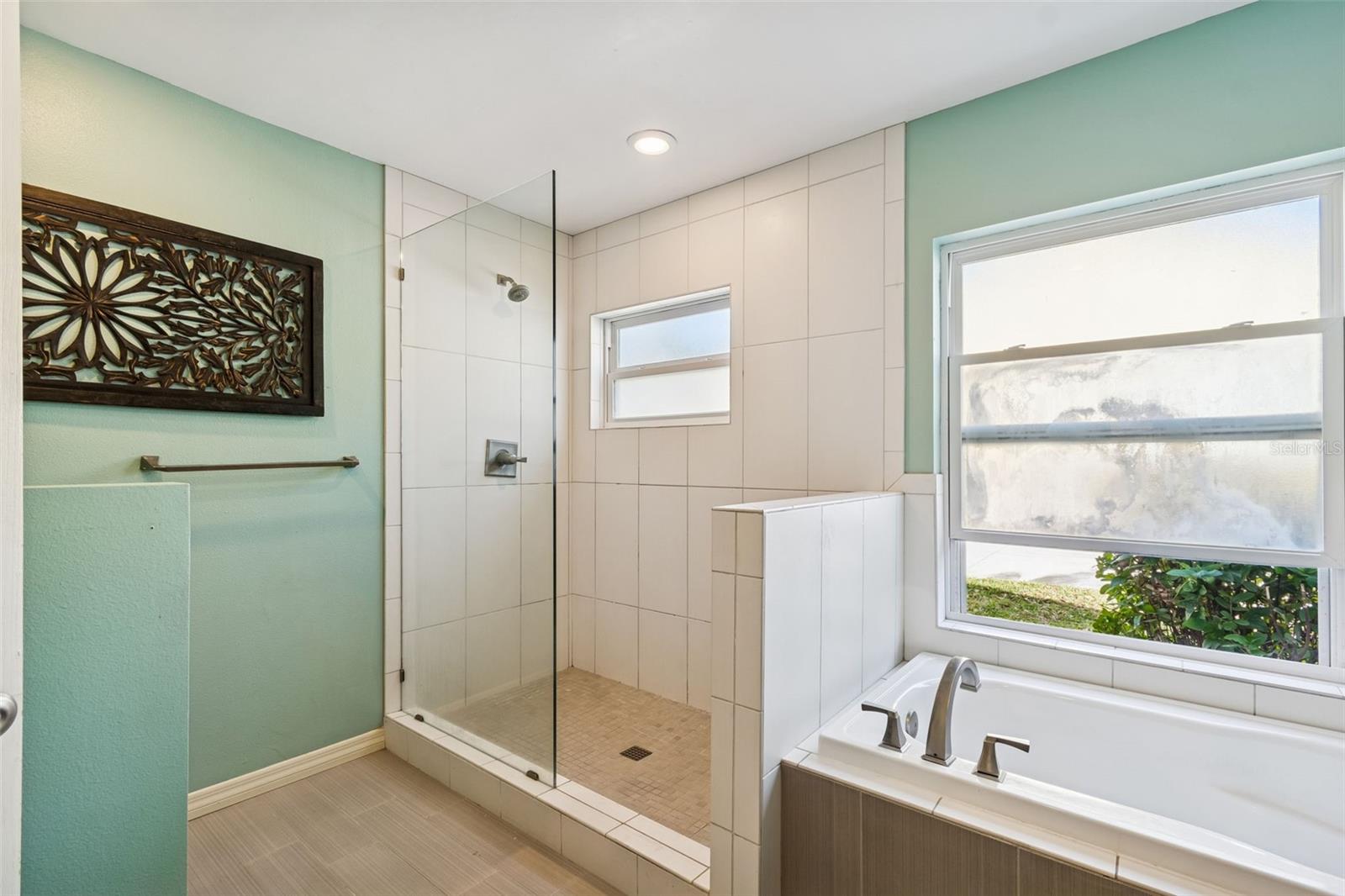 THE VILLAGE WEST - Residential