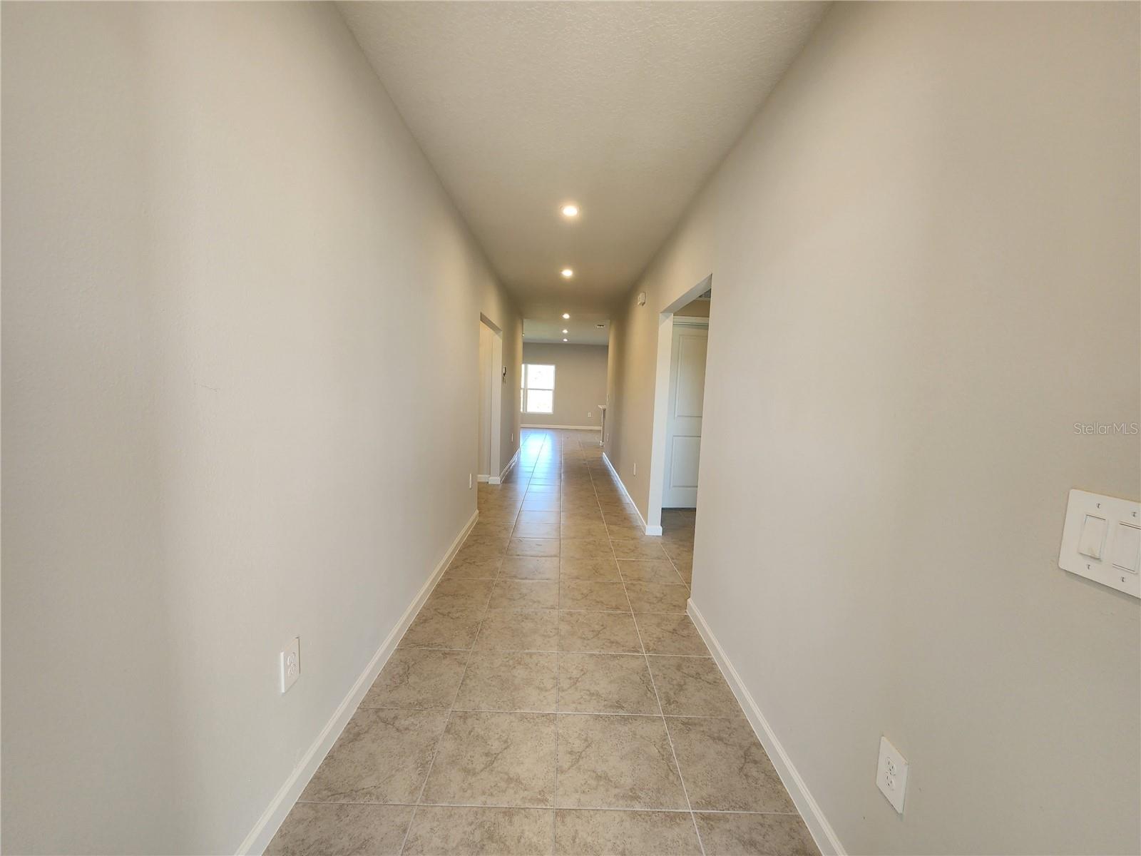 HILLWOOD PH I, II & III - Residential Lease