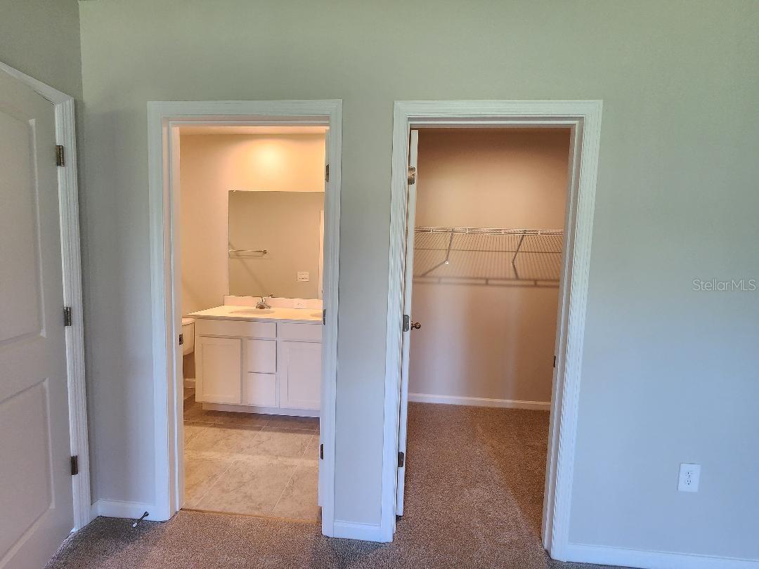 HILLWOOD PH I, II & III - Residential Lease