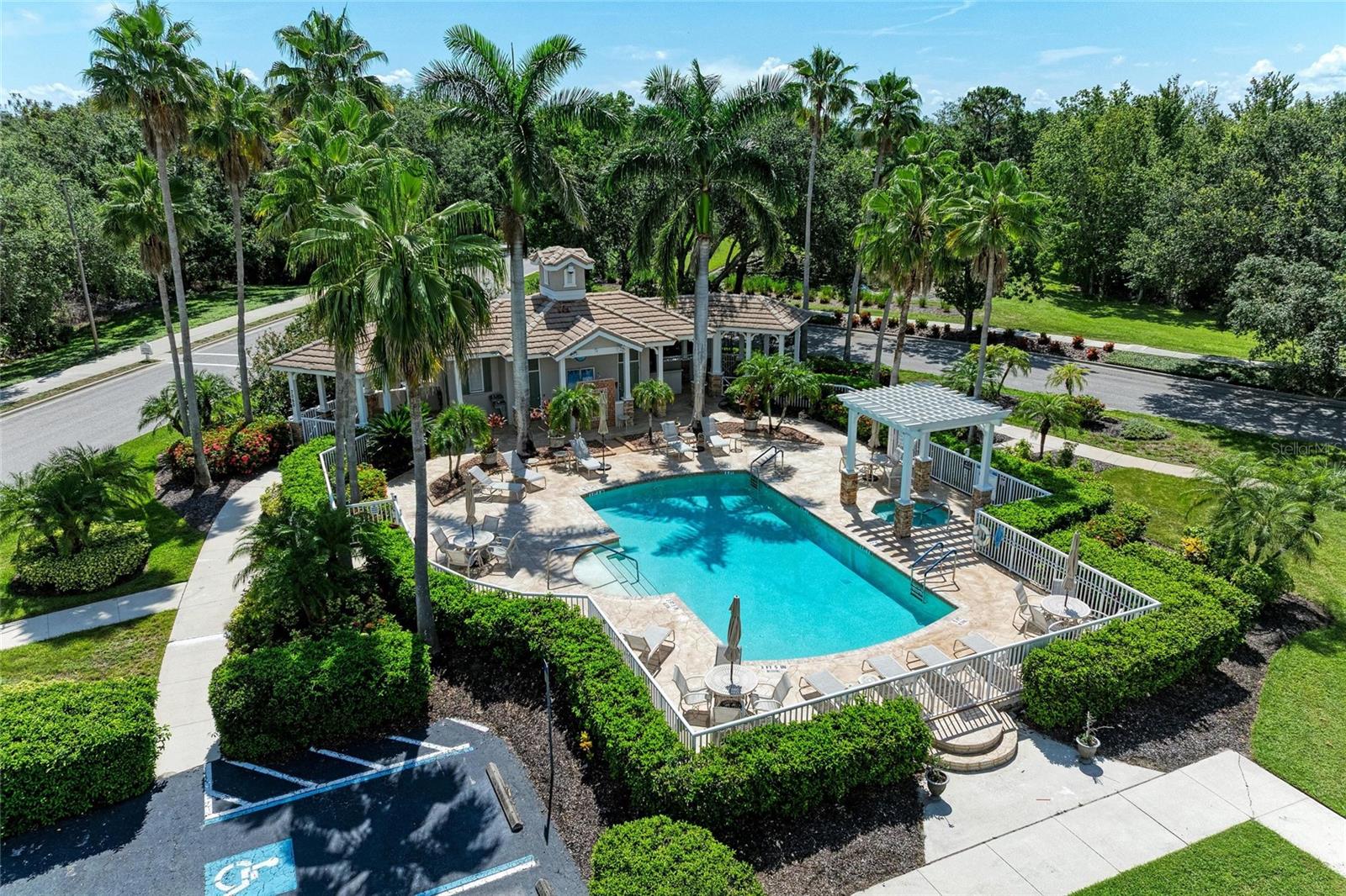 LAKEWOOD RANCH COUNTRY CLUB VILLAGE H - Residential