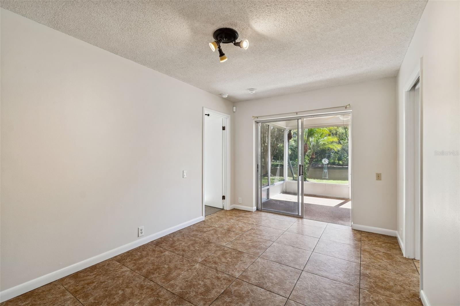 FAIRWAY SPRINGS - Residential