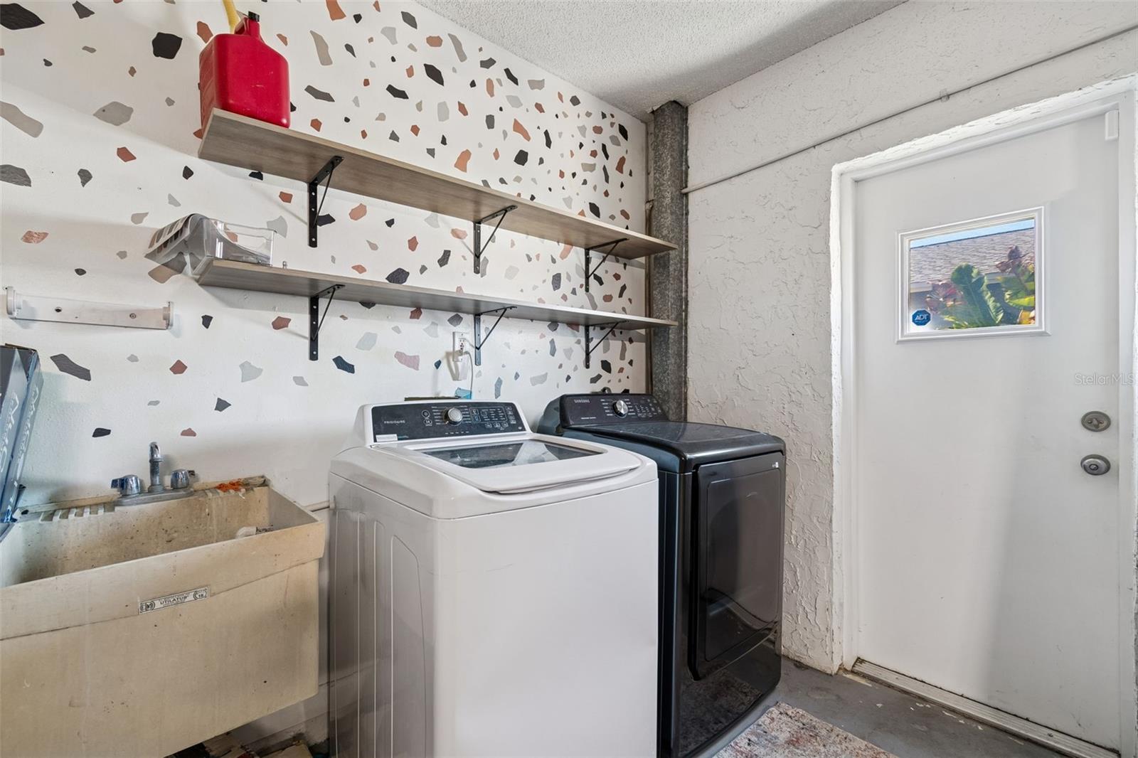 FAIRWAY SPRINGS - Residential