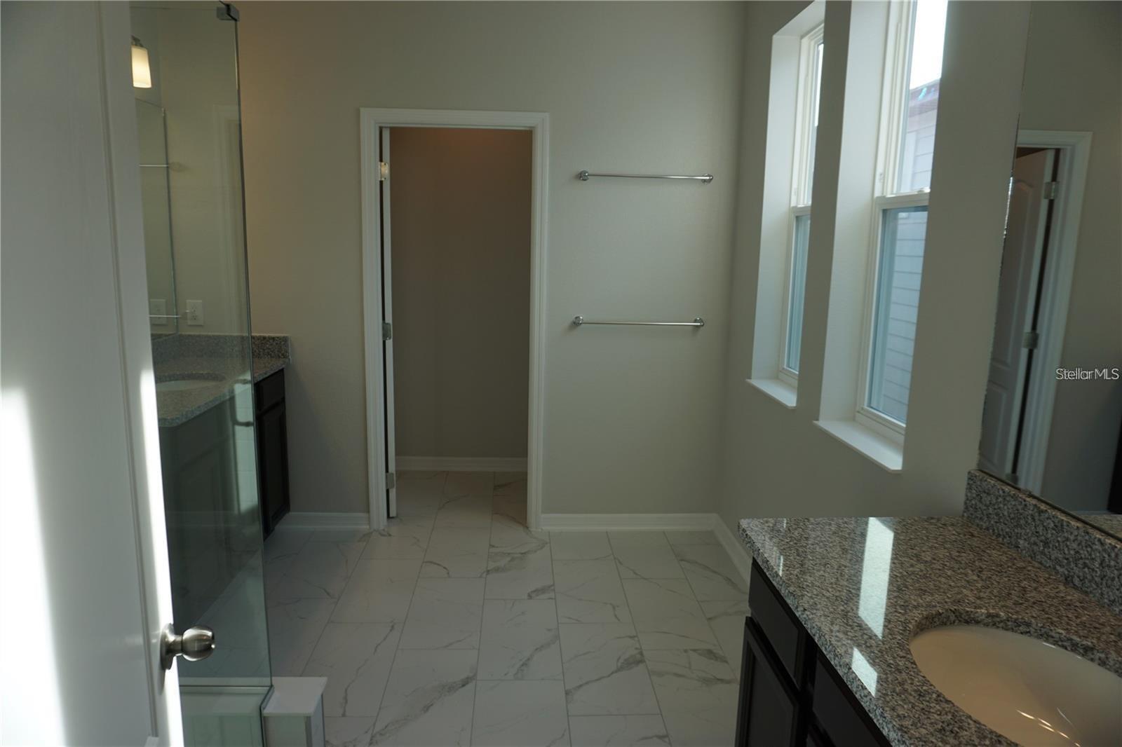 ENCORE/OVATION-PH 3 - Residential Lease