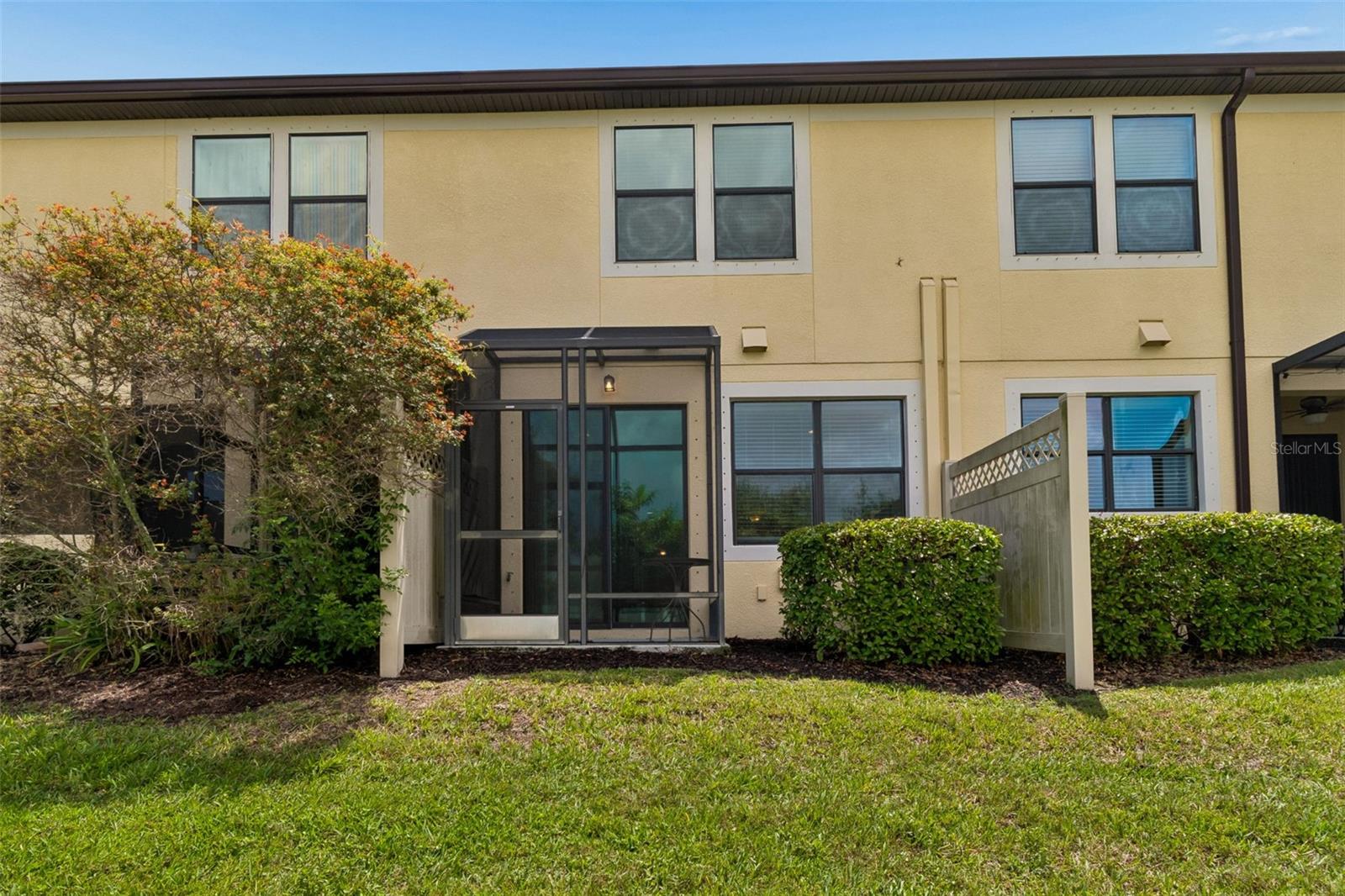WEST LAKE TWNHMS PH 1 - Residential