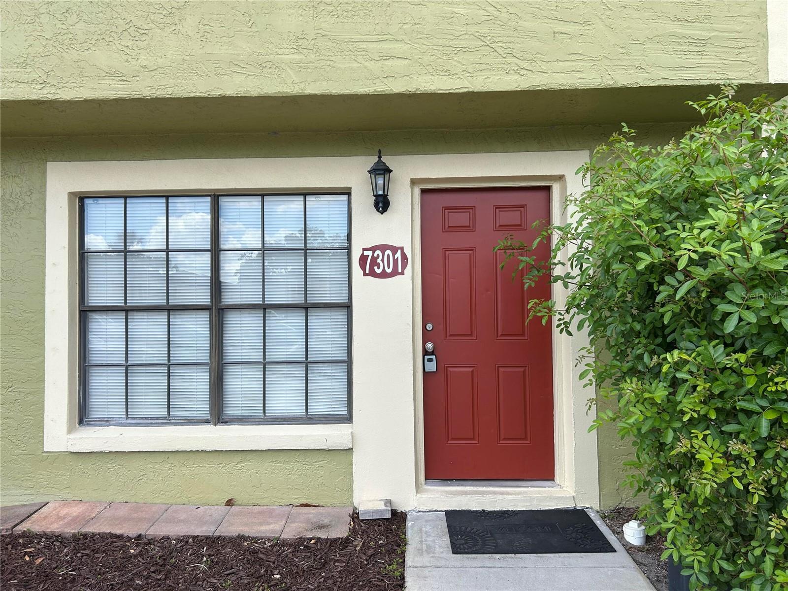 HIDDEN OAKS CONDO PH 04 - Residential