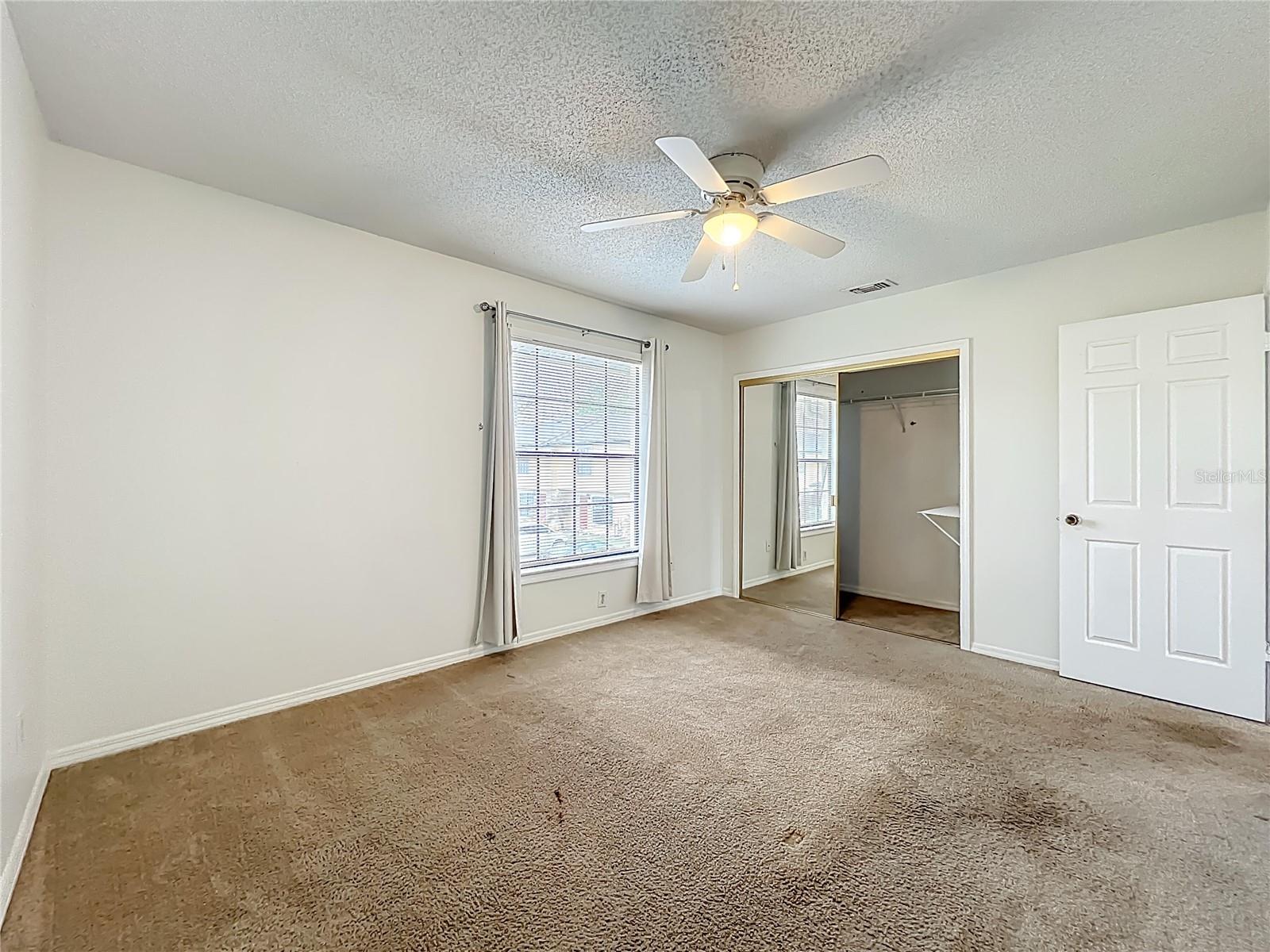 HIDDEN OAKS CONDO PH 04 - Residential