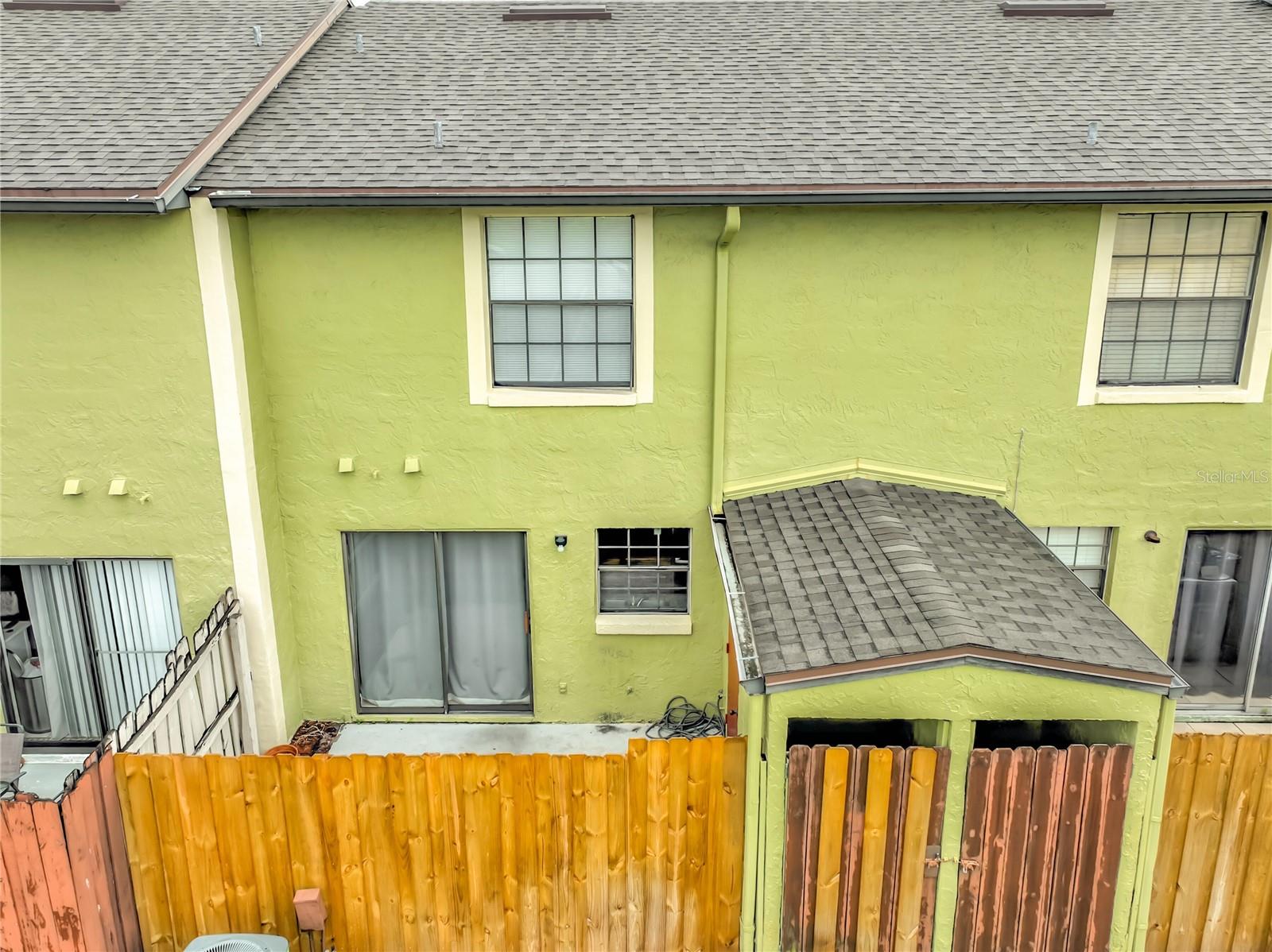 HIDDEN OAKS CONDO PH 04 - Residential