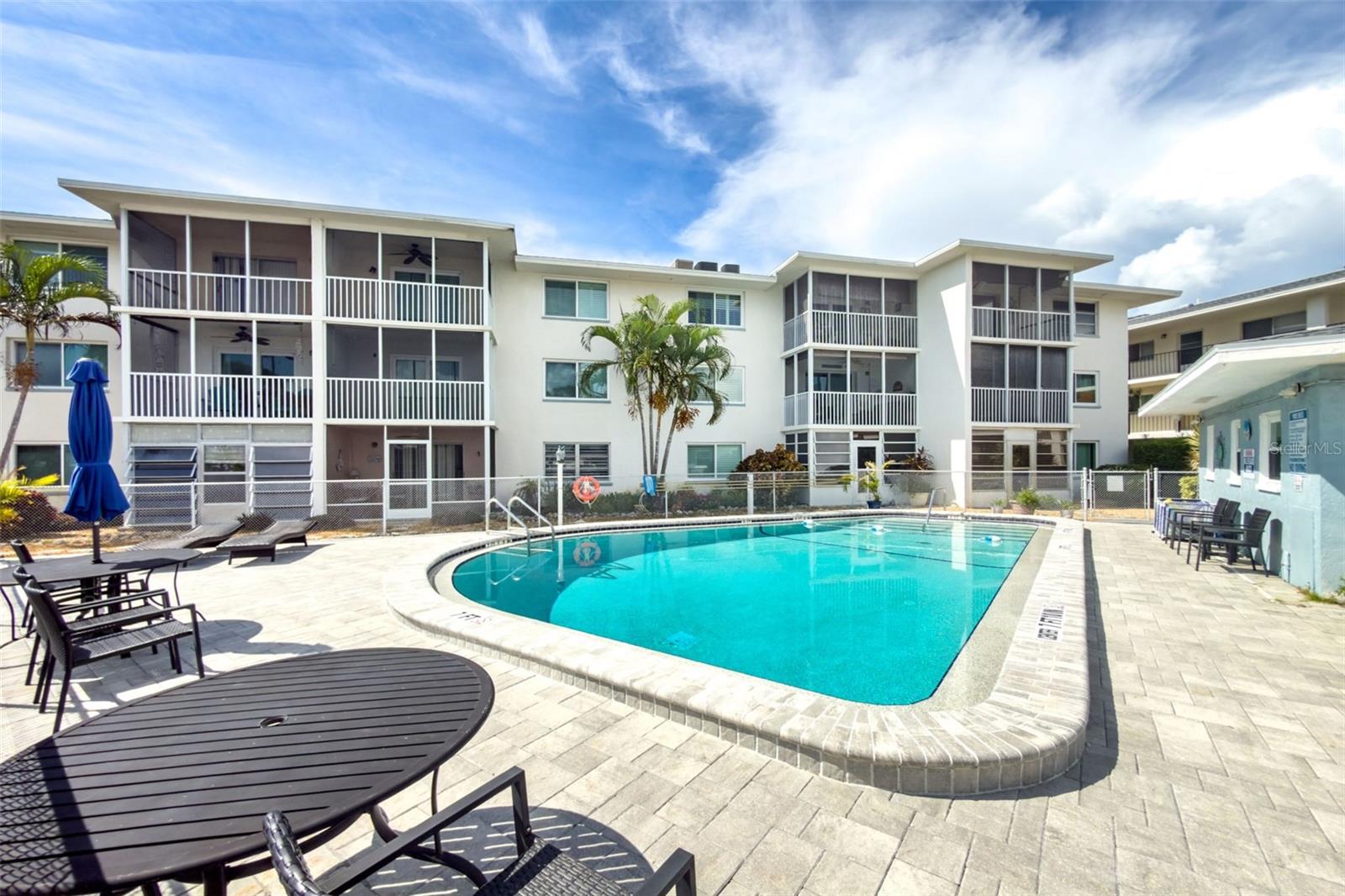 708 TAMIAMI TRAIL S 317