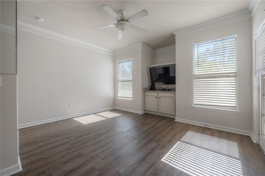 Photo of 10405 Villa View Circle #10405, Tampa, FL 33647 (MLS # TB8433191)