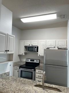 THE VILLAS CONDO - Residential