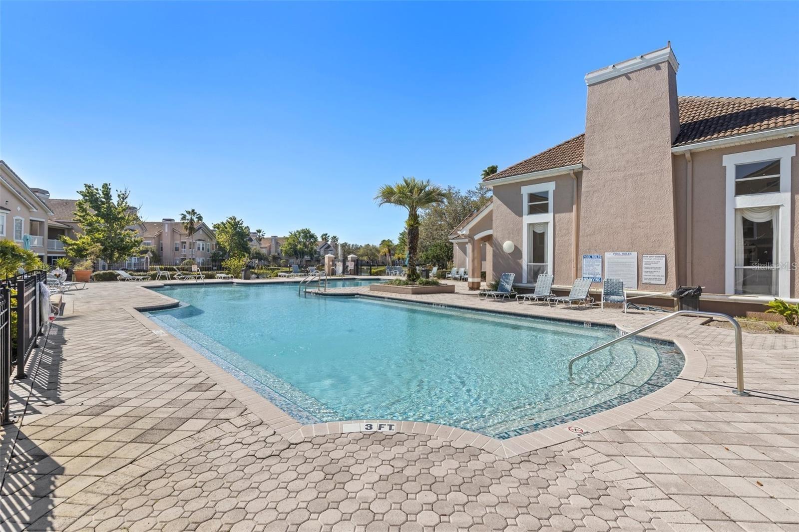 THE VILLAS CONDO - Residential