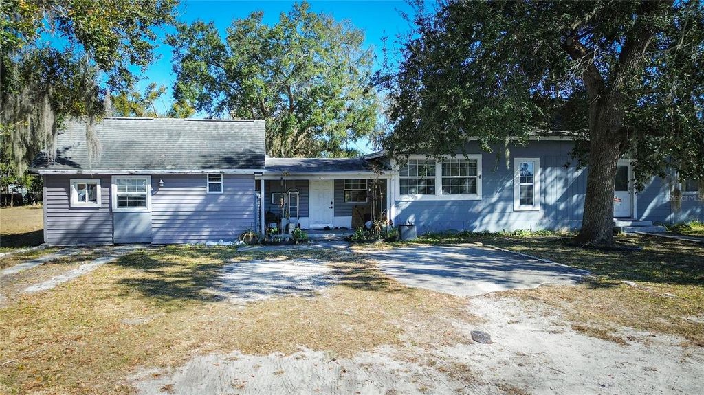 Photo of 823 Missouri Avenue, Saint Cloud, FL 34769 (MLS # O6381474)