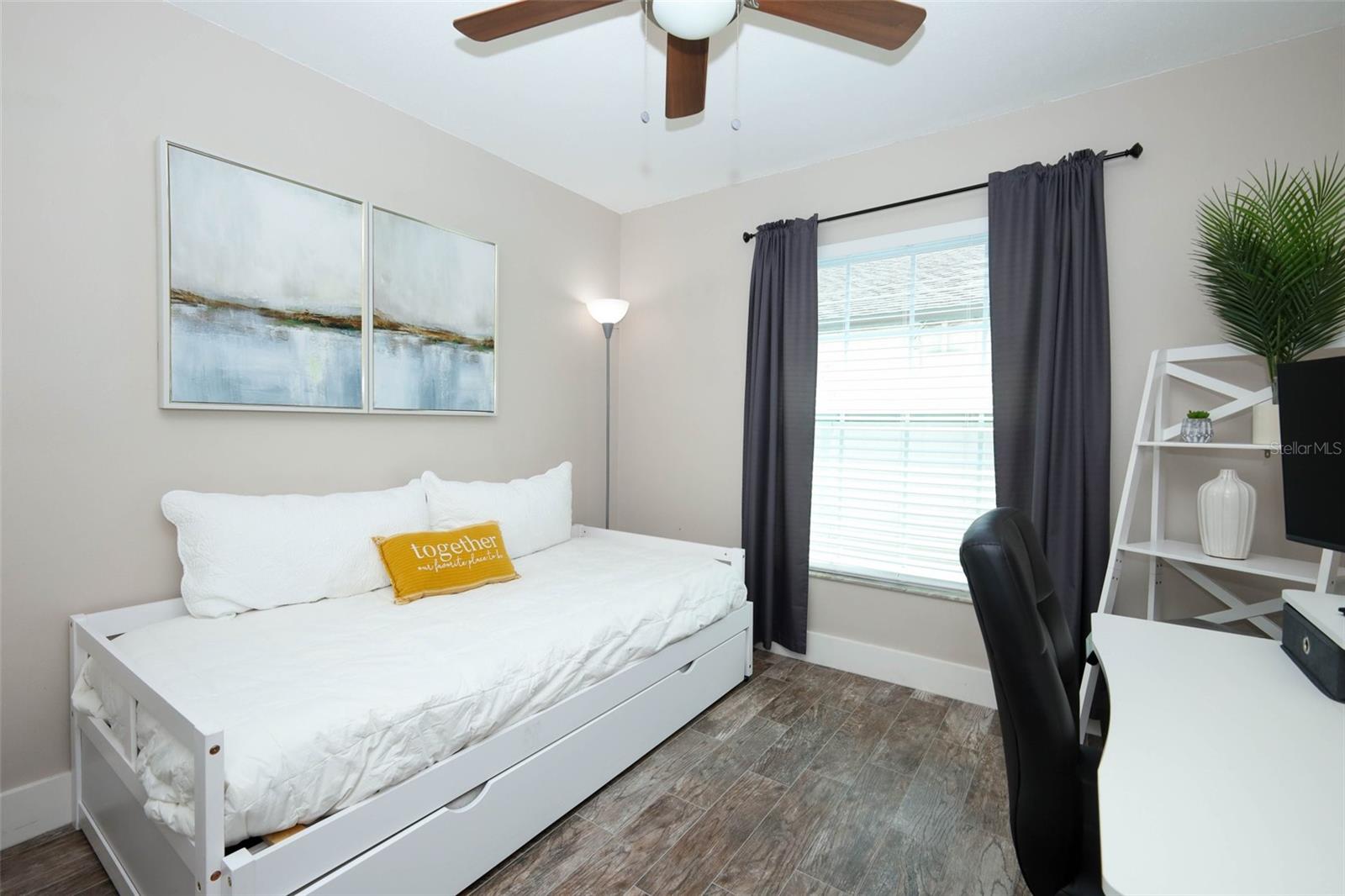 ISLANDS PH 02 - Residential