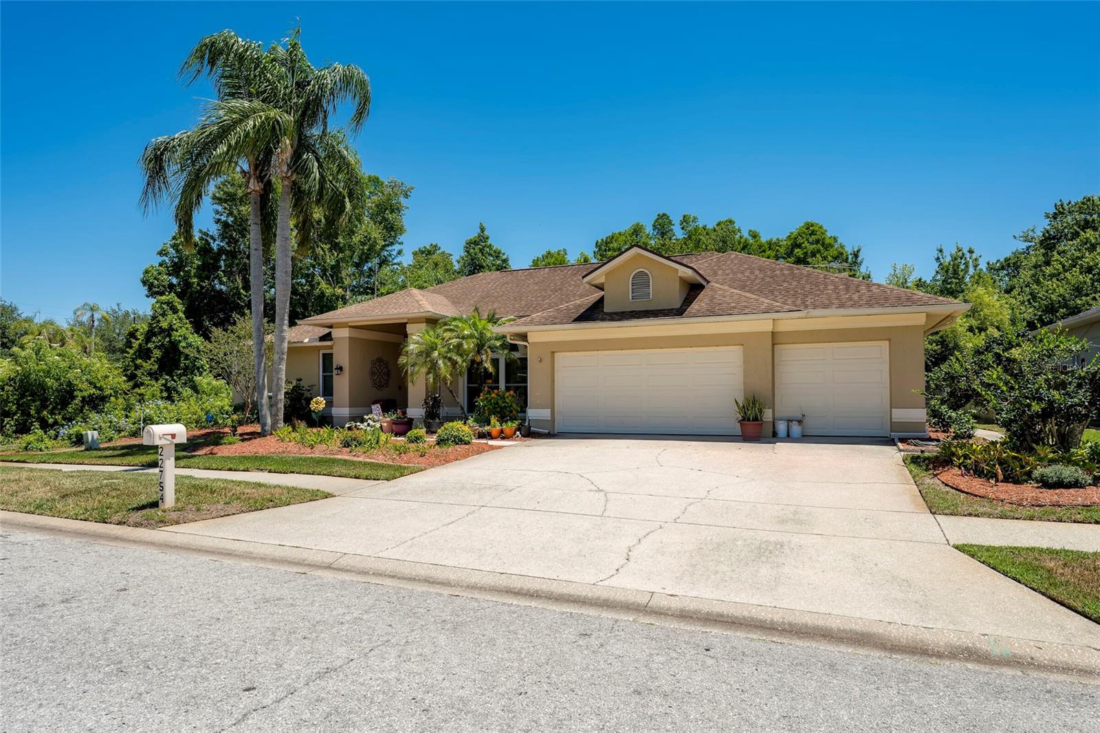 WILLOW BEND - Residential