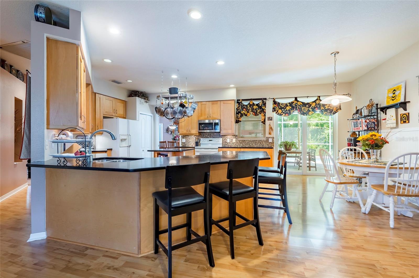 WILLOW BEND - Residential