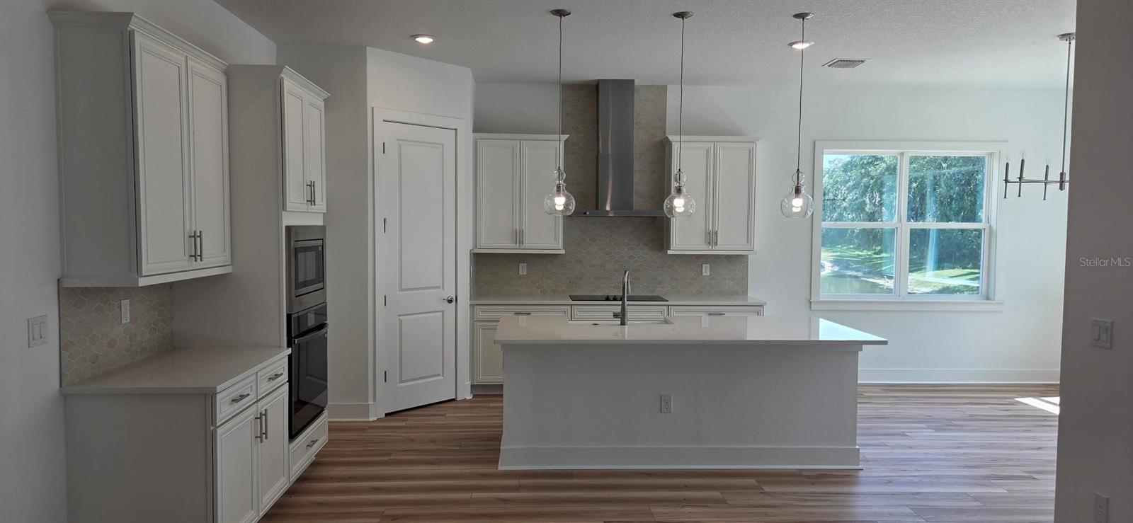 8213 GOLDEN BEACH COURT